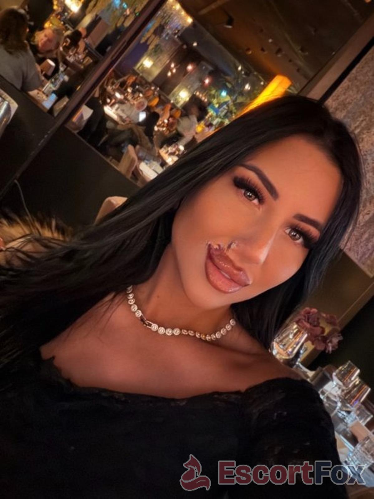 Aria — escort à Düsseldorf