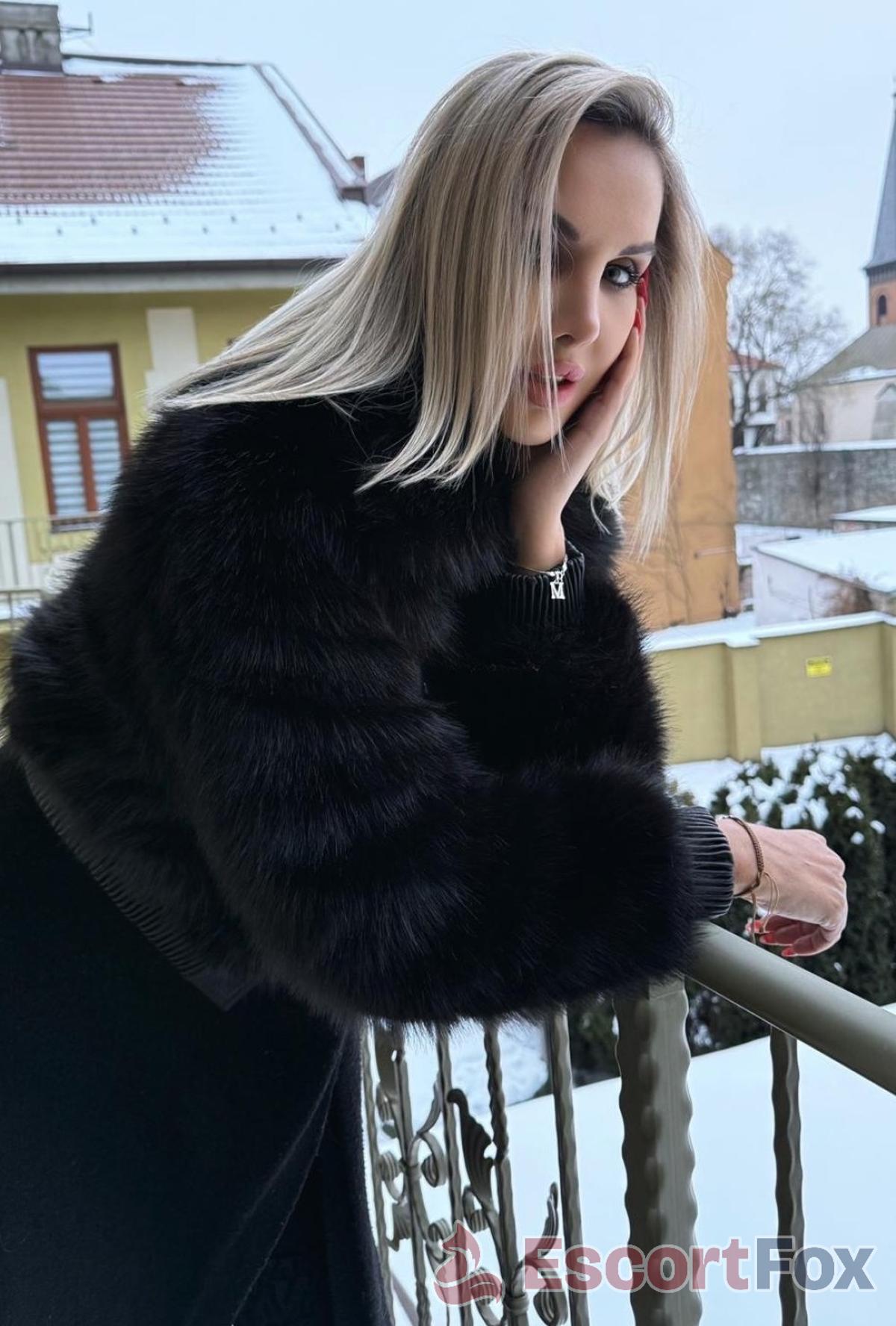 Mistress Miki — eskort v meste Berlín