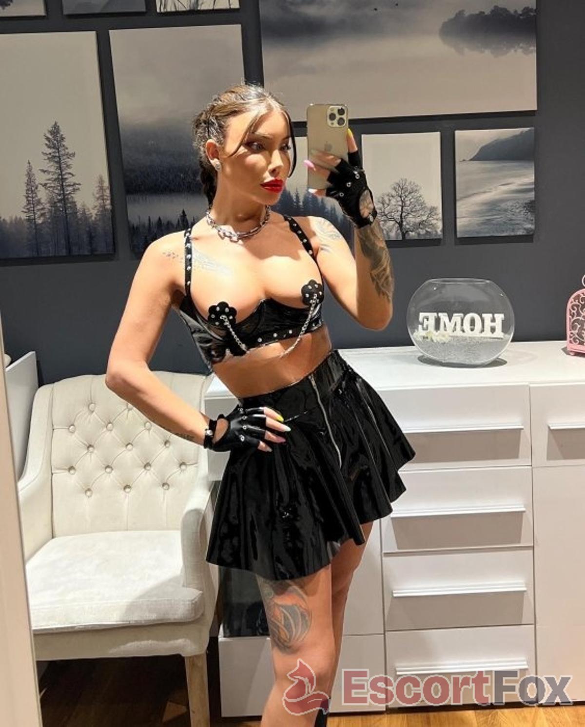 Ella Brln — escort en Berlin