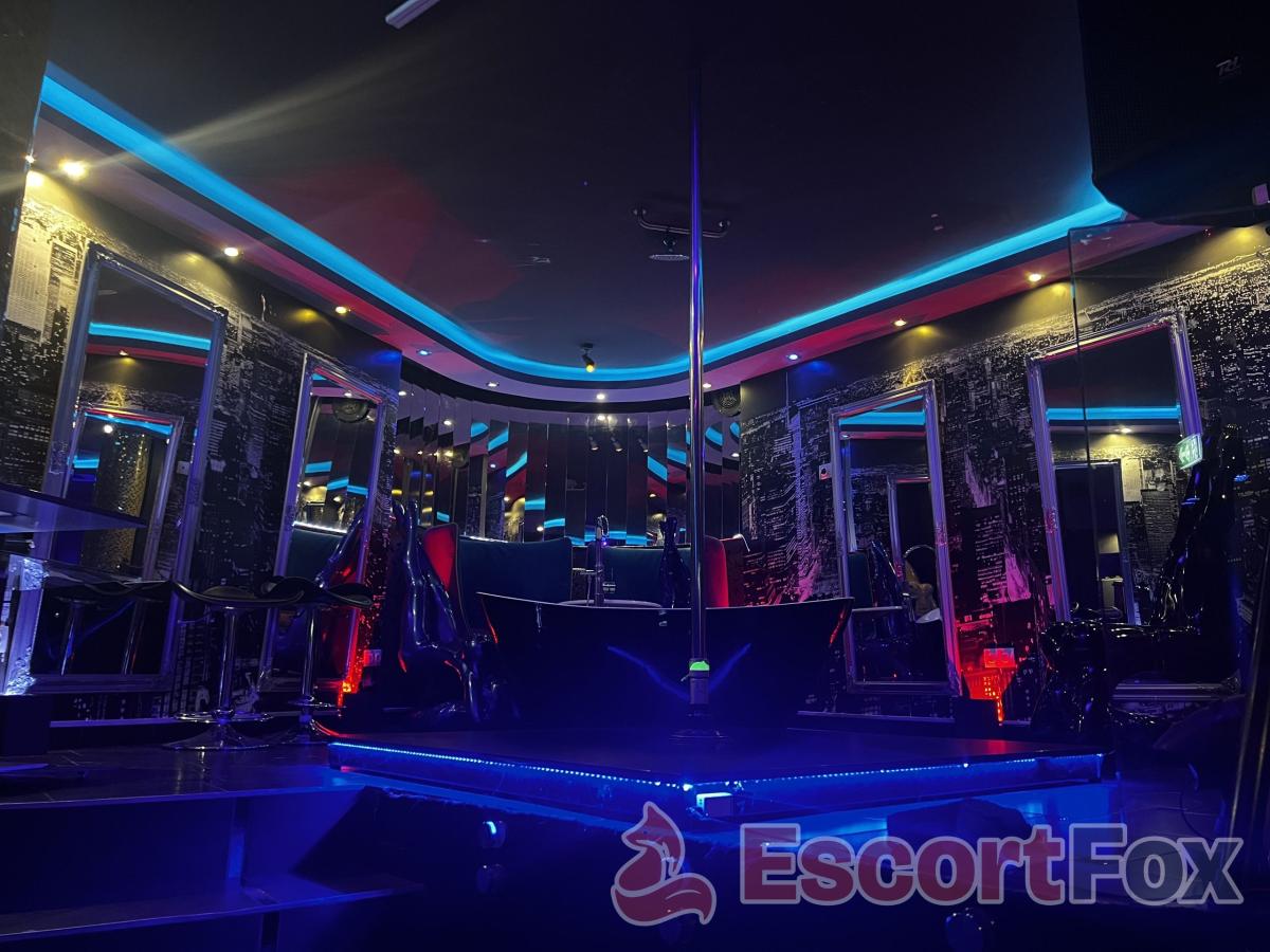 Showgirls Budapest Vip Lounge & Bar — erotic venue in Budapest