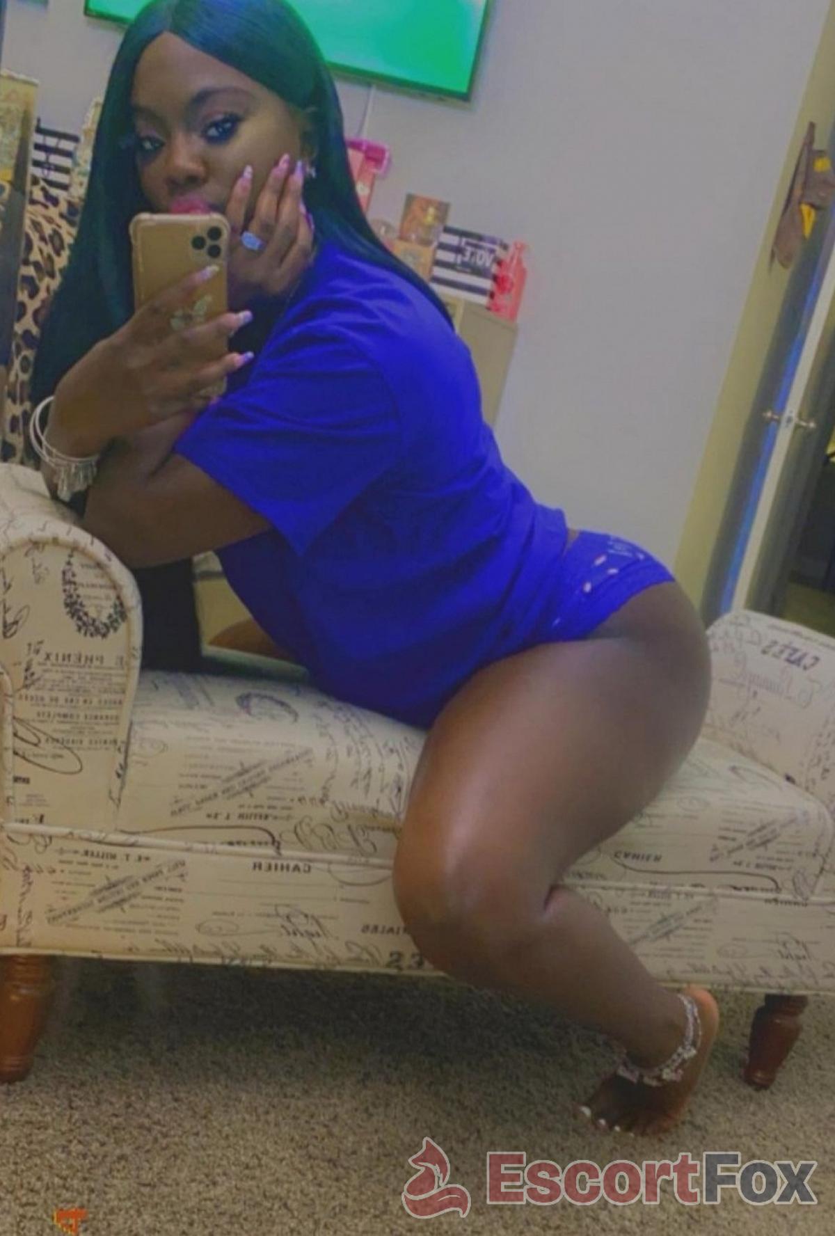 Isabela — escort in Kuwait City