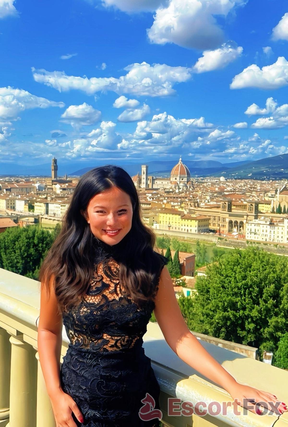 Luna River — escort in Geneva