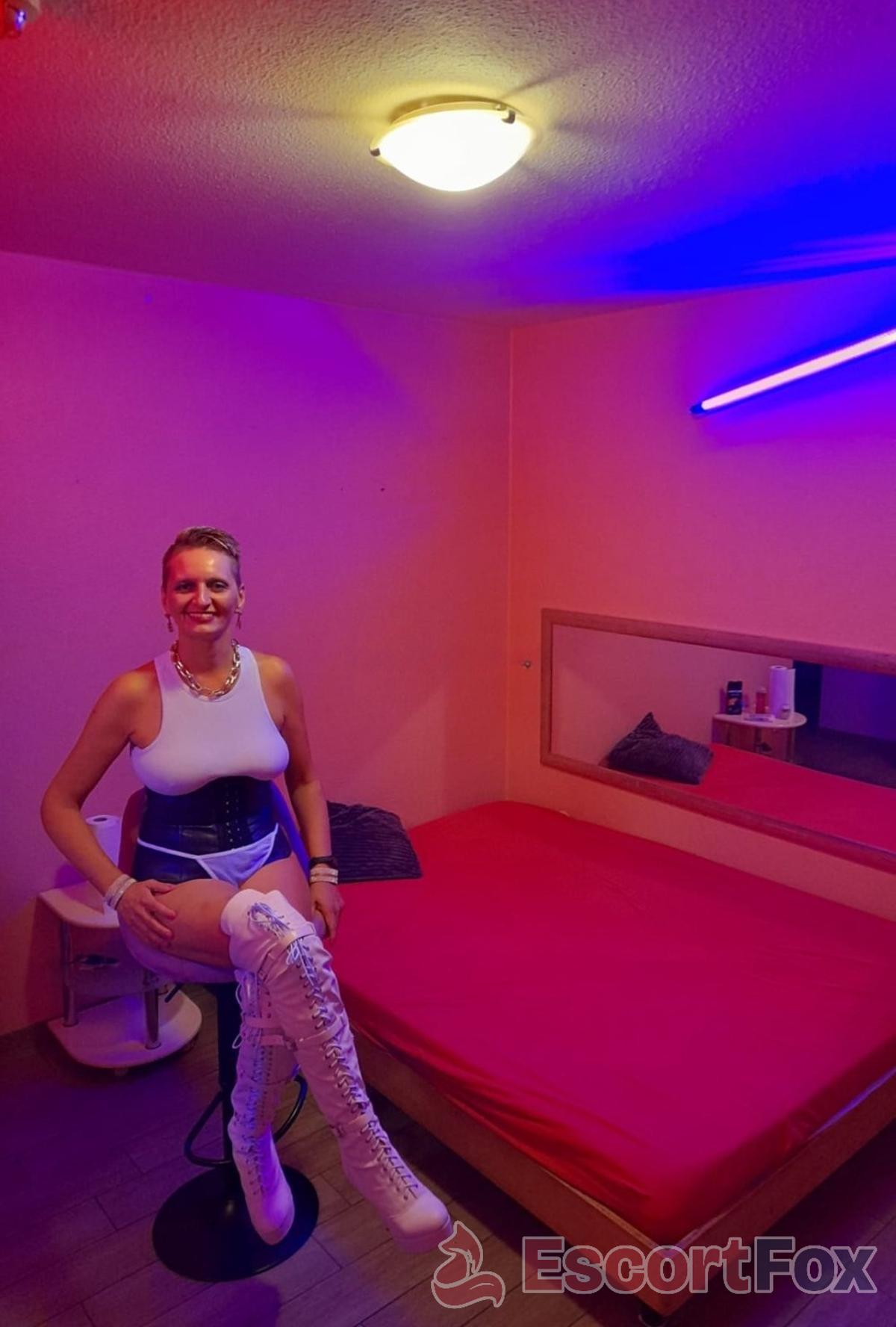 Sandra Pornstar — escort in Waiblingen