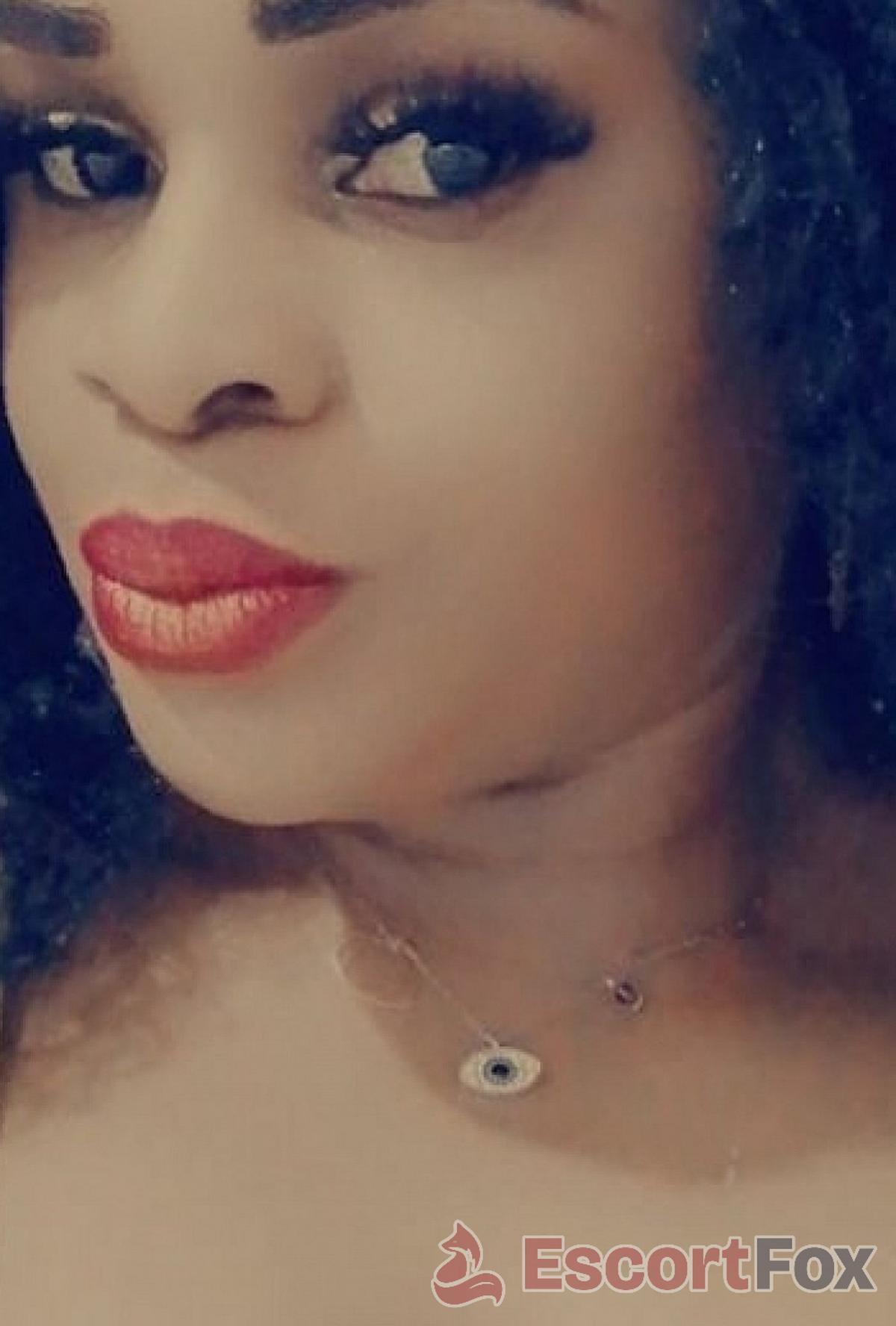 Sara — escort in Kuwait City