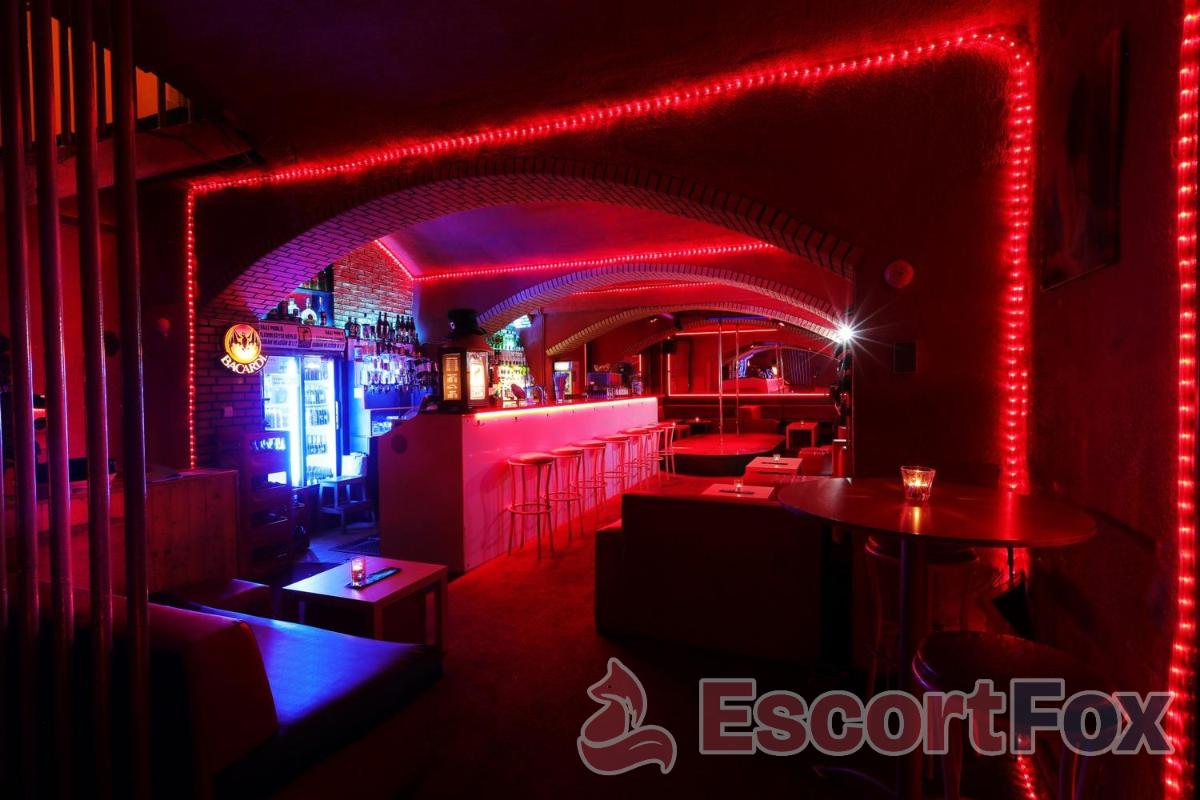 Neon Club — erotic venue in Prague