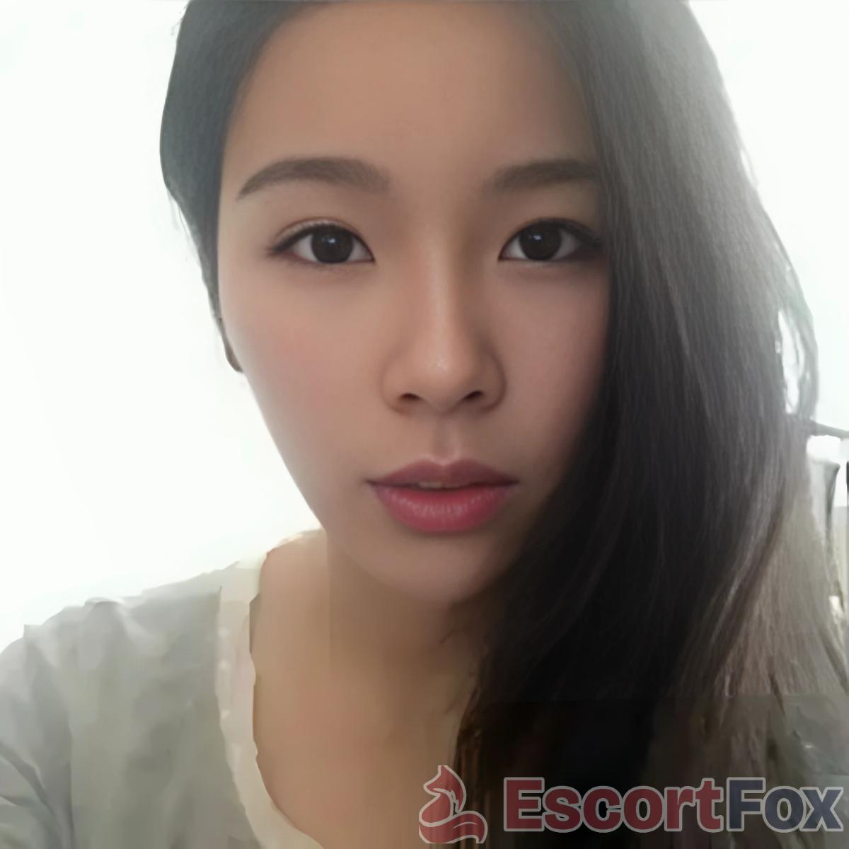 Fiona — escort in Riyadh