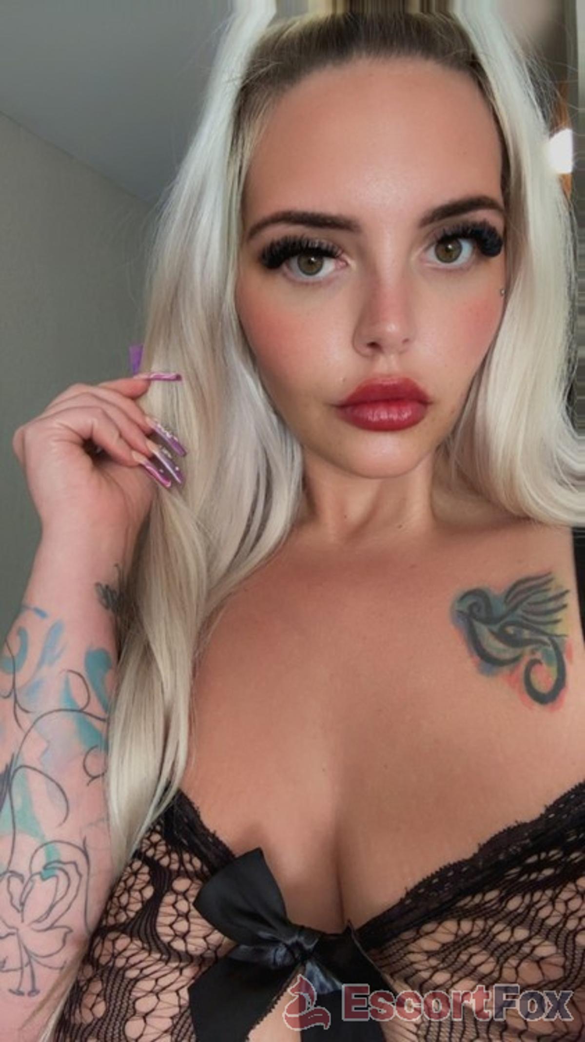 Btherealunicorn — escort in Charlotte