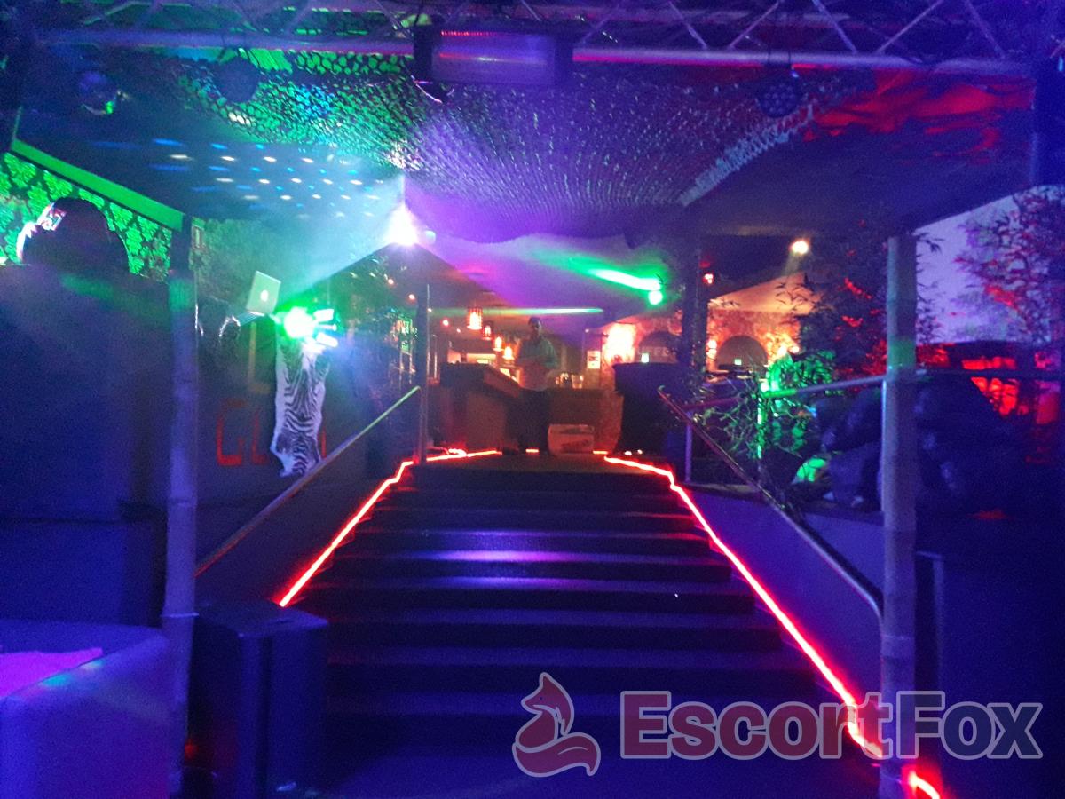 Le Glam Club — erotický podnik v Sombreffe