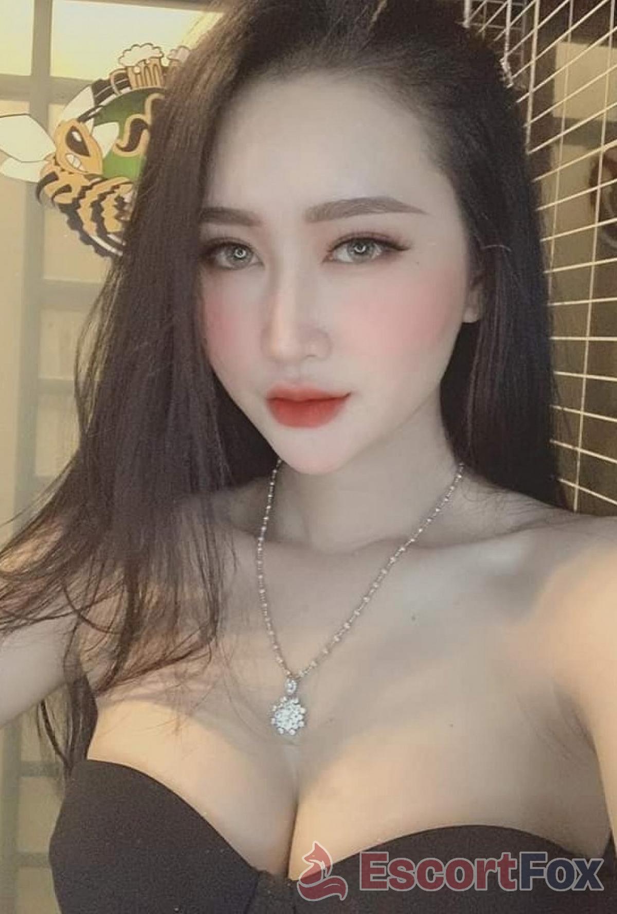 Mailan — escort in Kuwait City