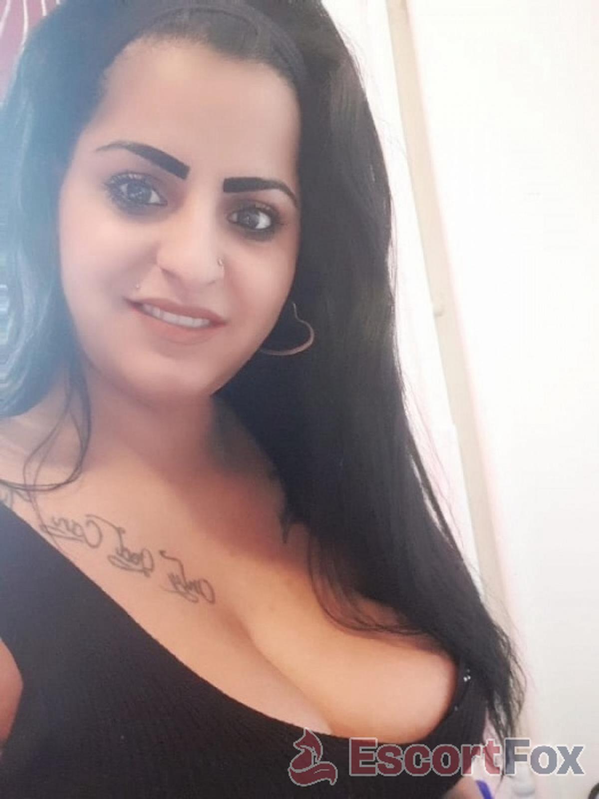 Koni — escort in Braunschweig
