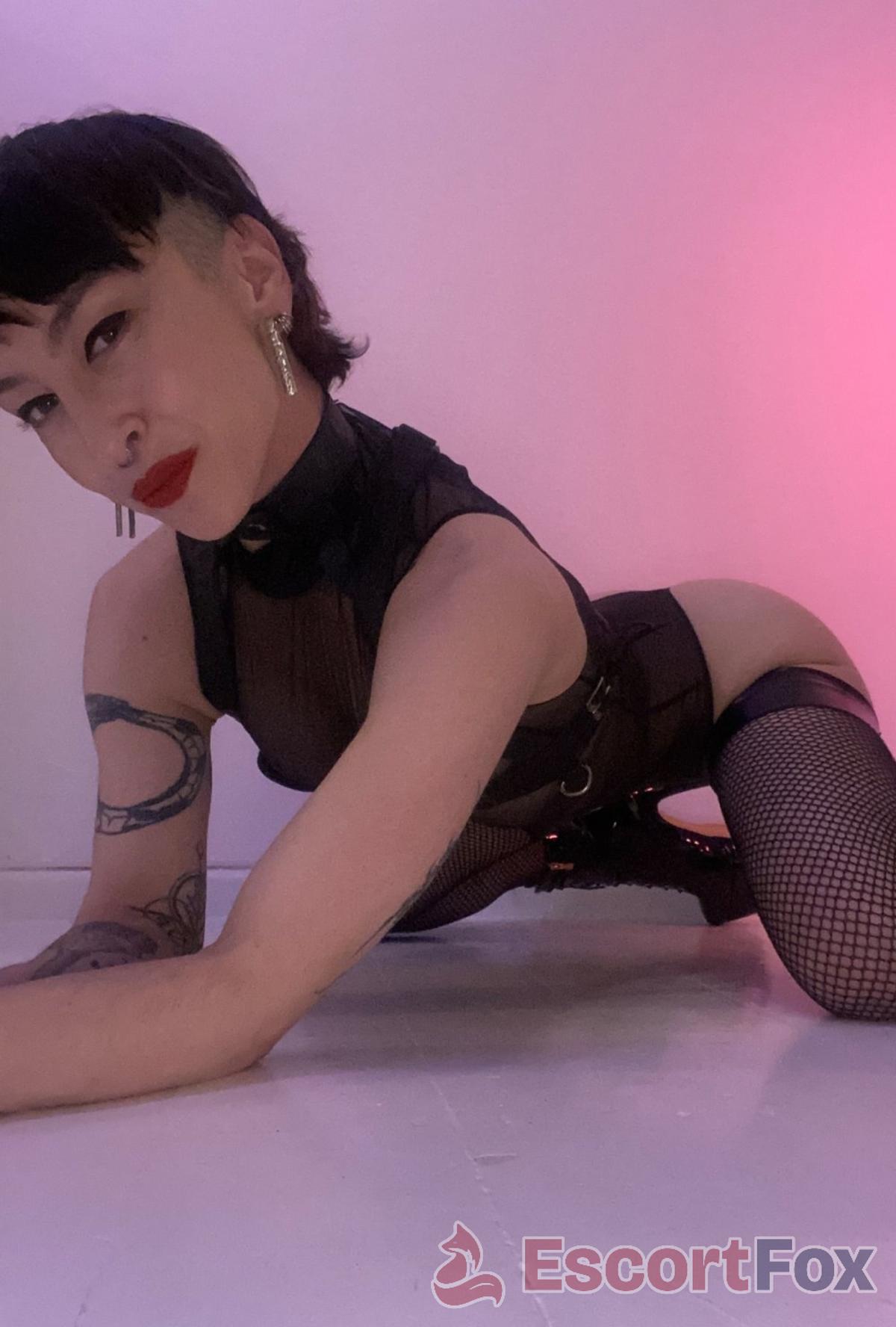 Domina Xyra — escort in Berlin