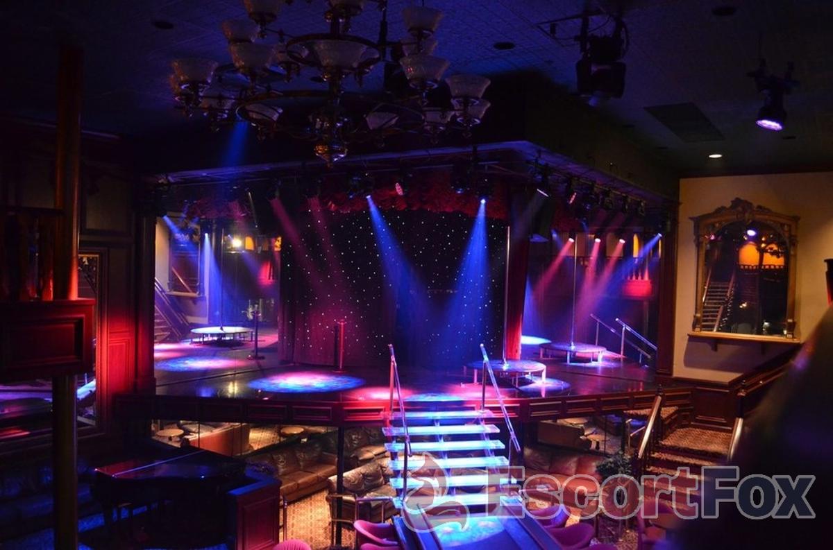 The Boardroom Cabaret — erotic venue in Brockton