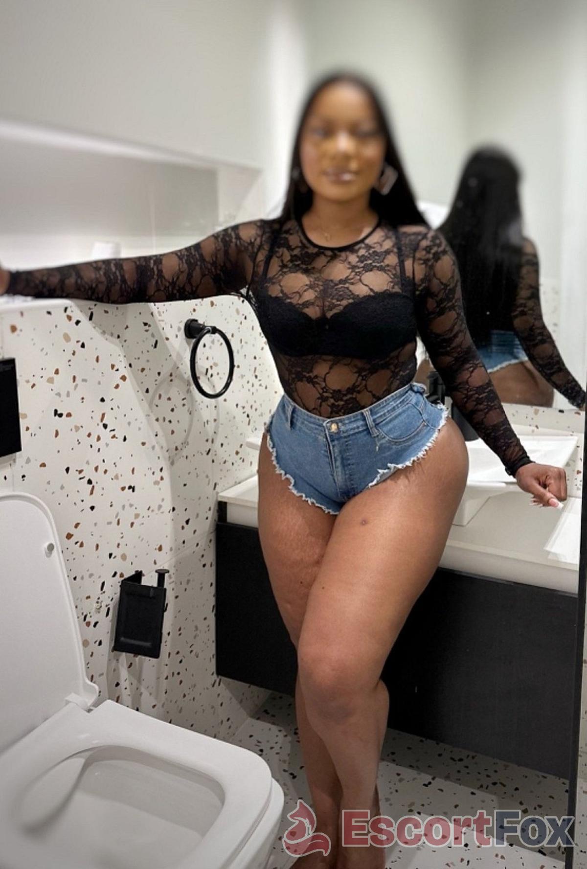 Maggy — Escort in Neu-Taipeh