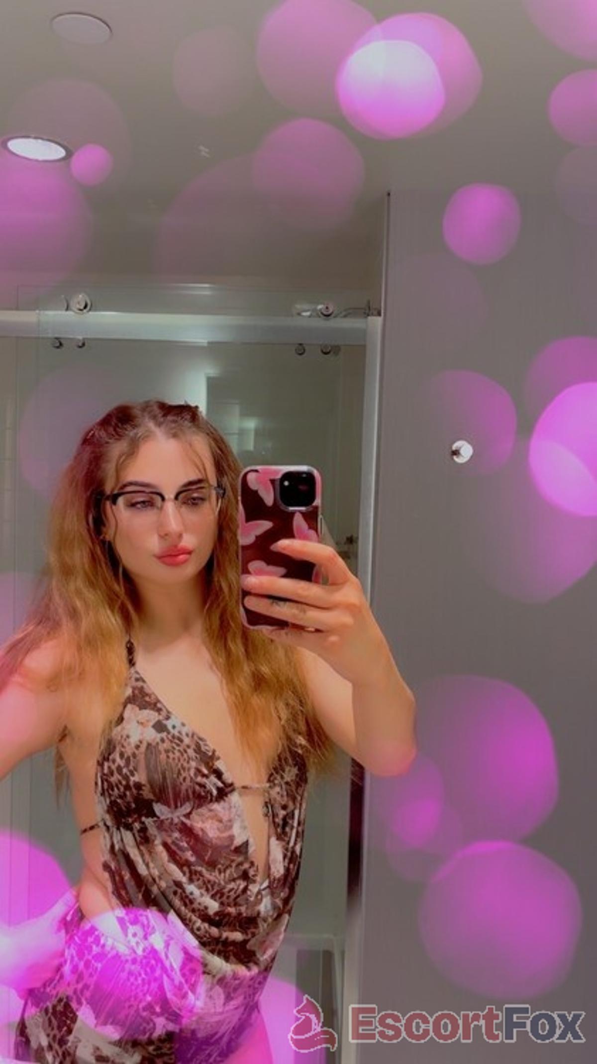 Lily Rose — eskort v Sacramento