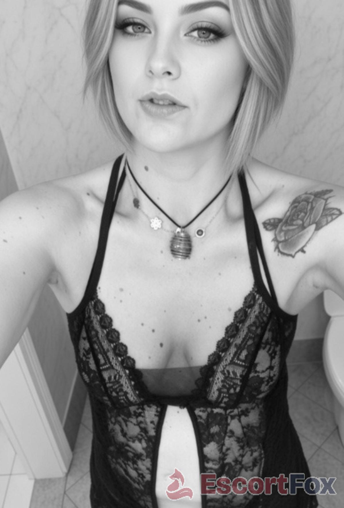 Francesca — ескорт у місті Перуджа