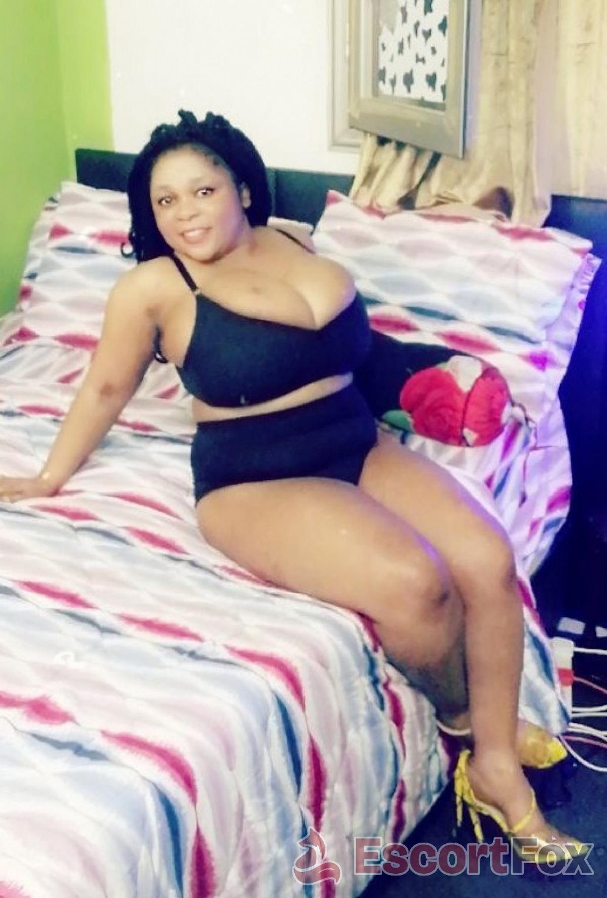 Kim Love — escort in Kuwait City