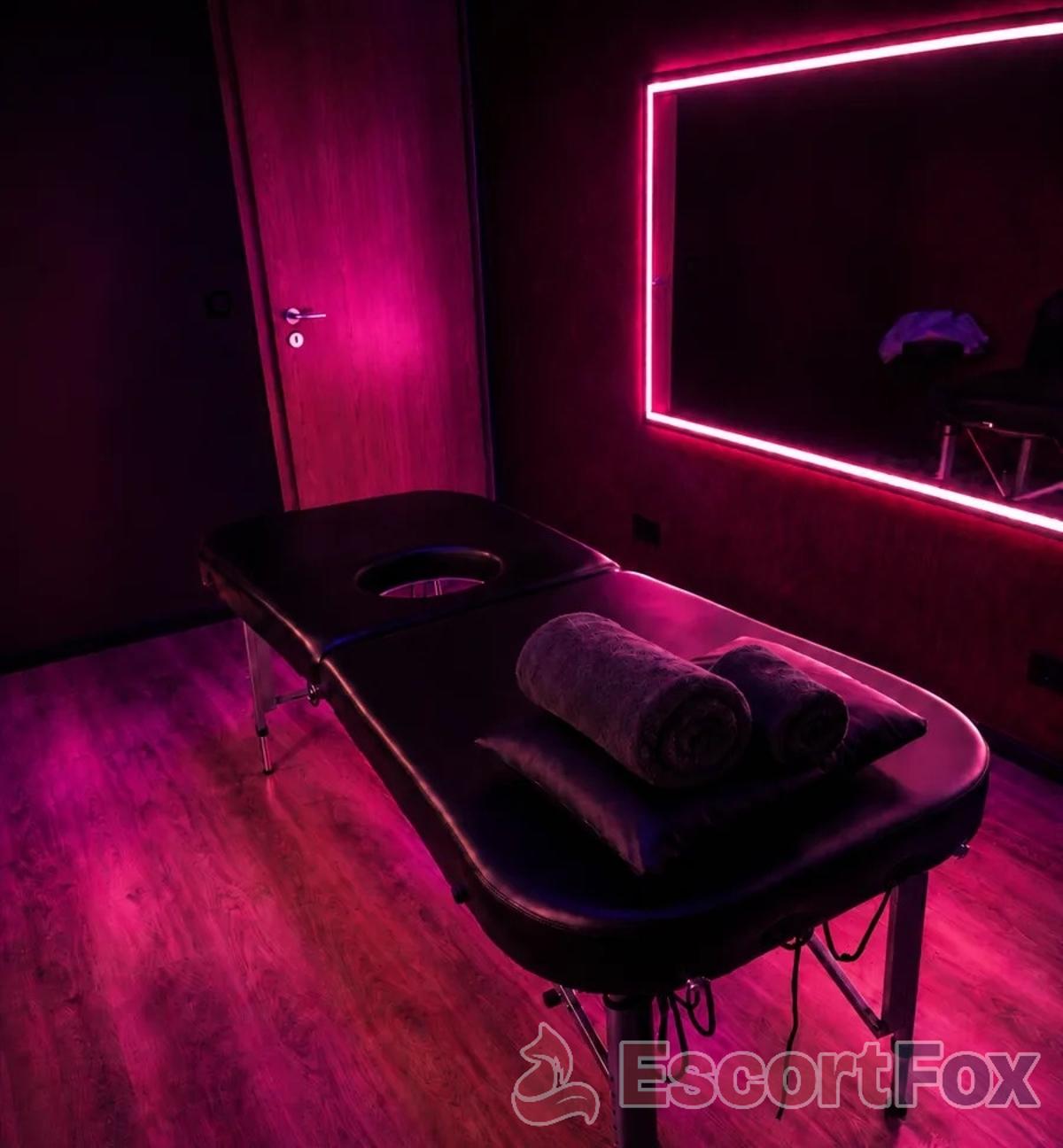 Lindom Massage — erotic venue in Budapest