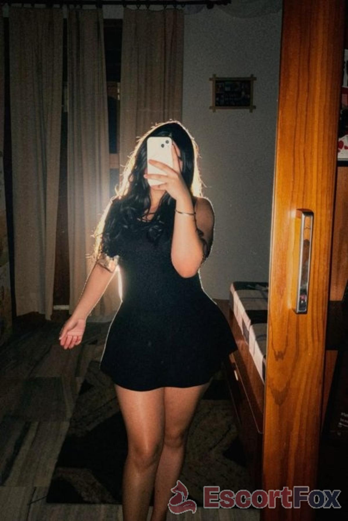 Asena — eskorta w Baku
