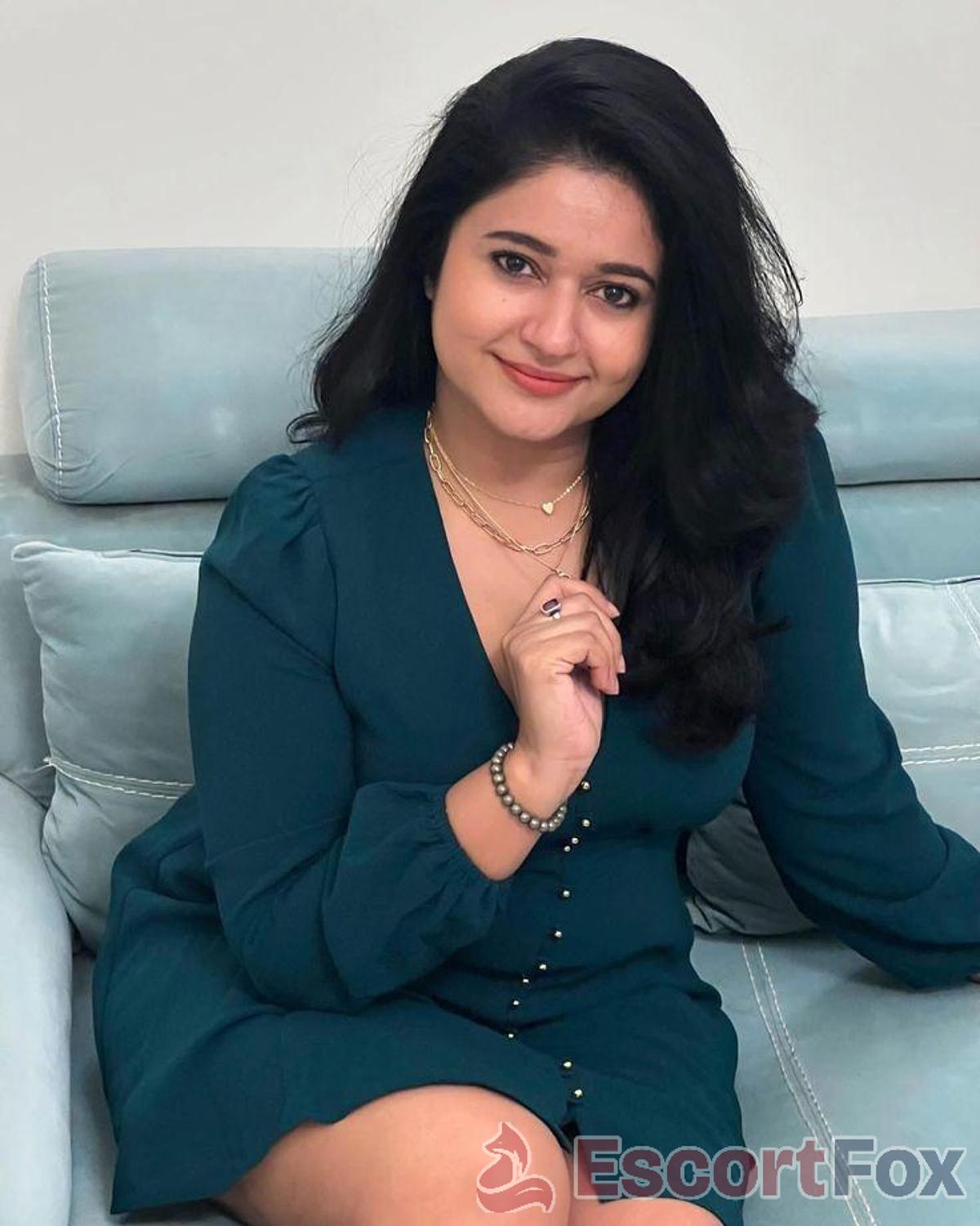 SKOKRA — Escort in Indore