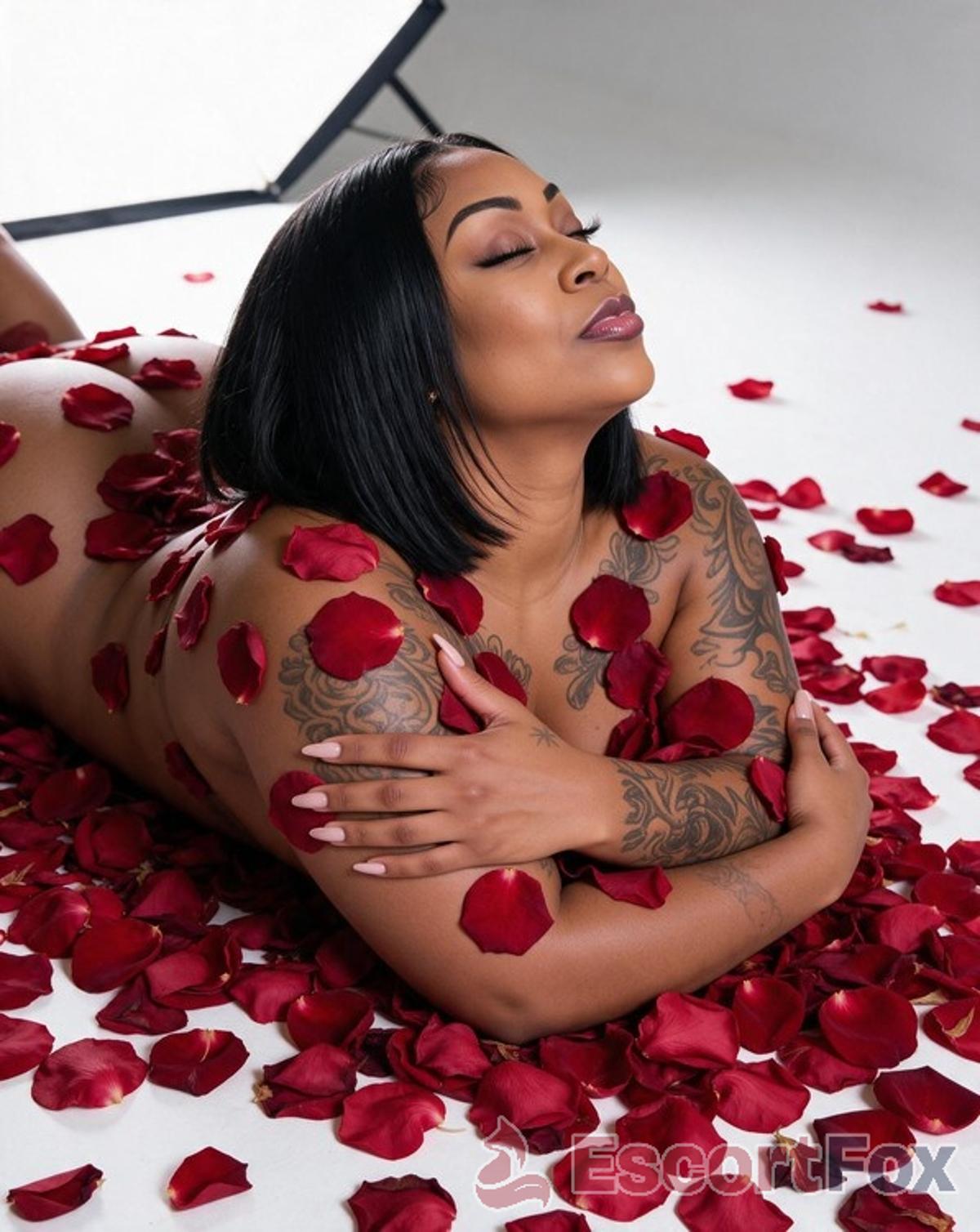 Tantric Danyela — escortă în San Francisco
