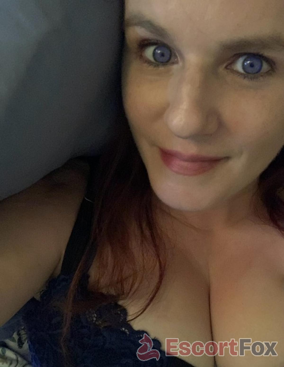 Nolas Perky Redhead — acompanhante em Nova Orleães
