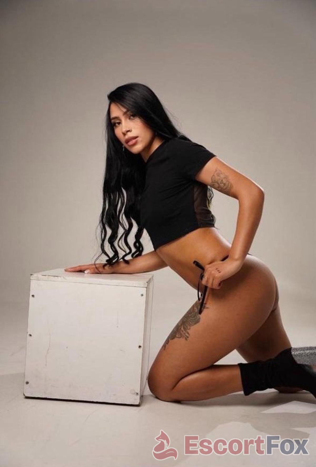 Asly — escort in Vilnius