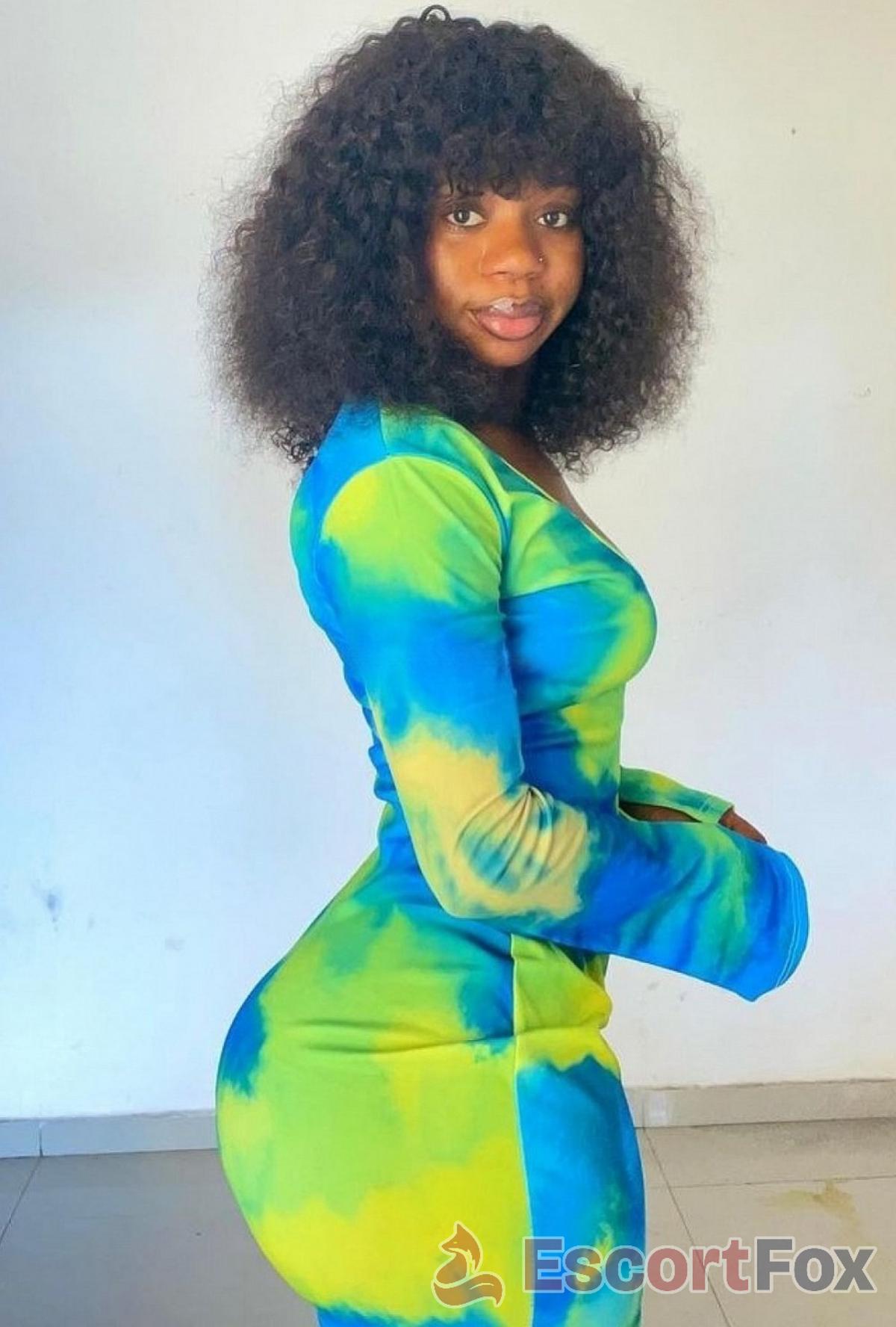 Bella — escort in Kuwait City