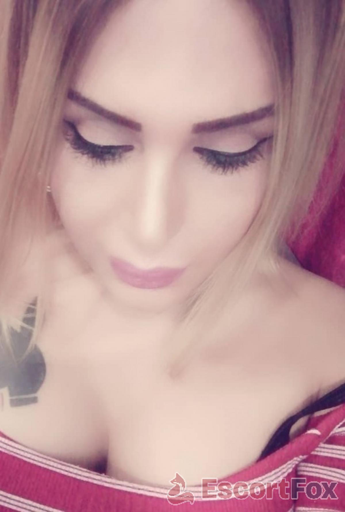 Derya — escort a Baku