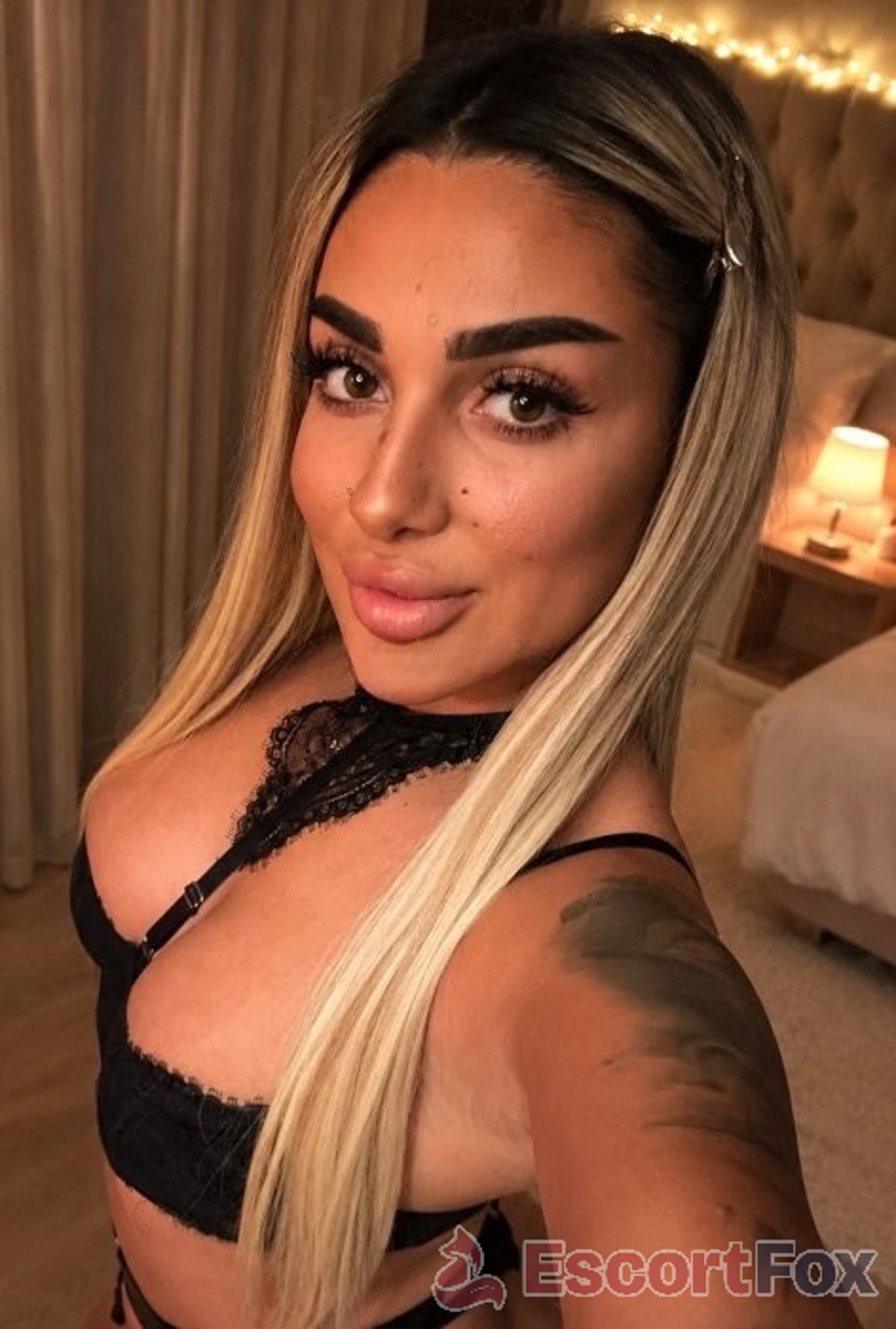Emma — مرافقة في كونستانتا