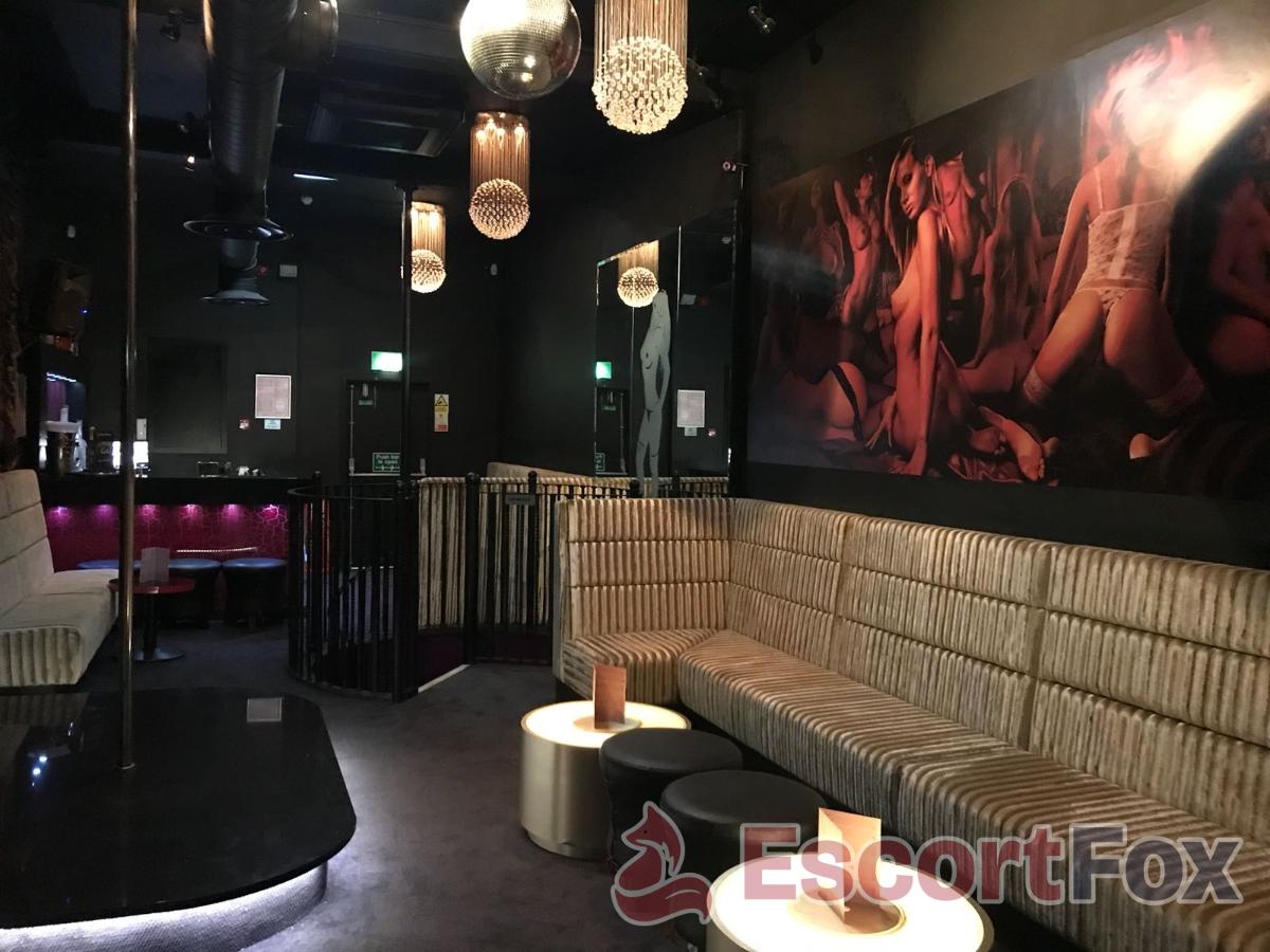 Long Legs — erotic venue in Manchester