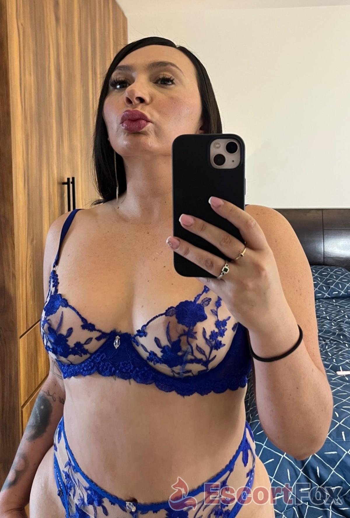 Yuli — escort in Bogotá