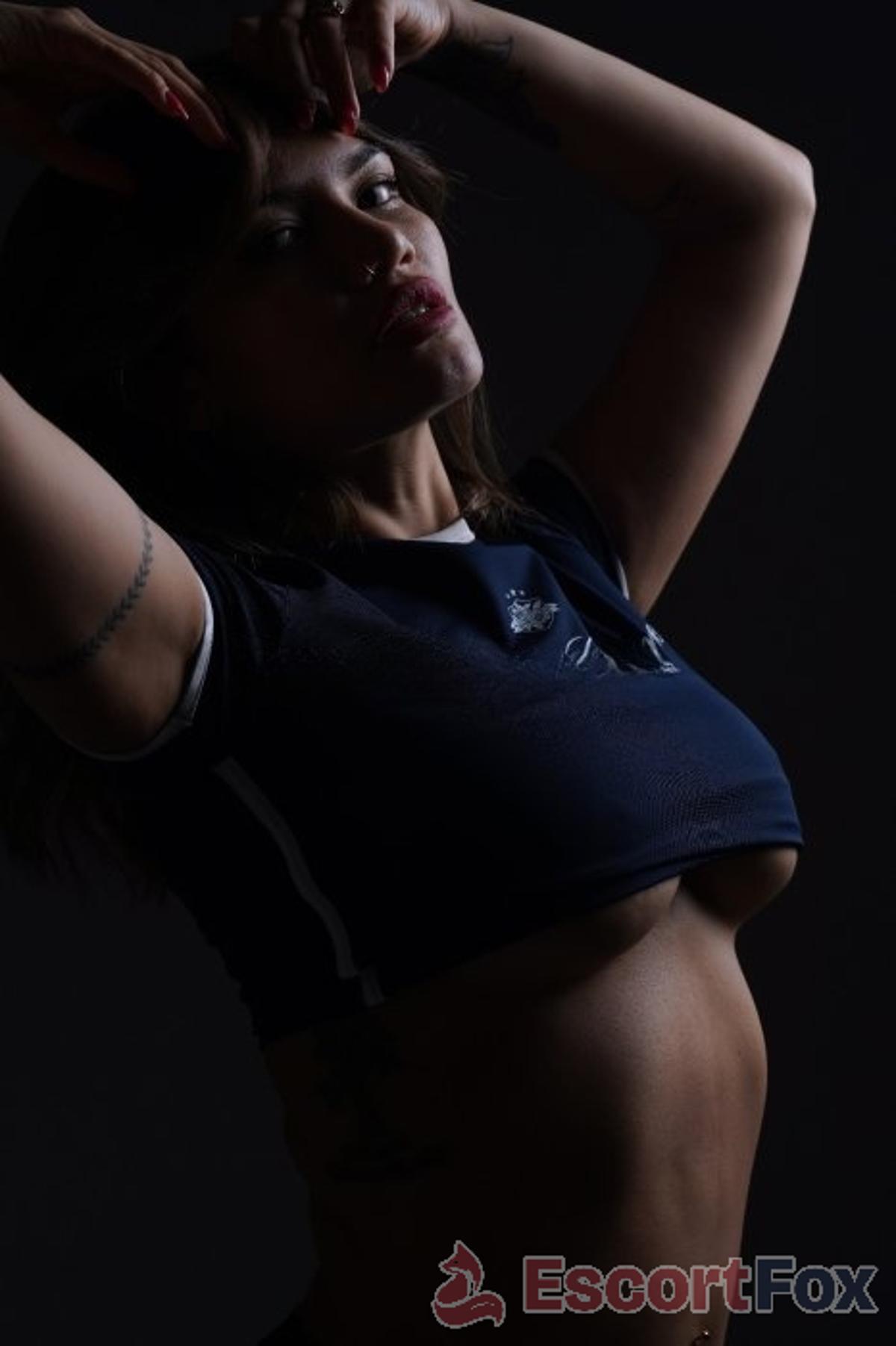 Sara — escort in Stuttgart