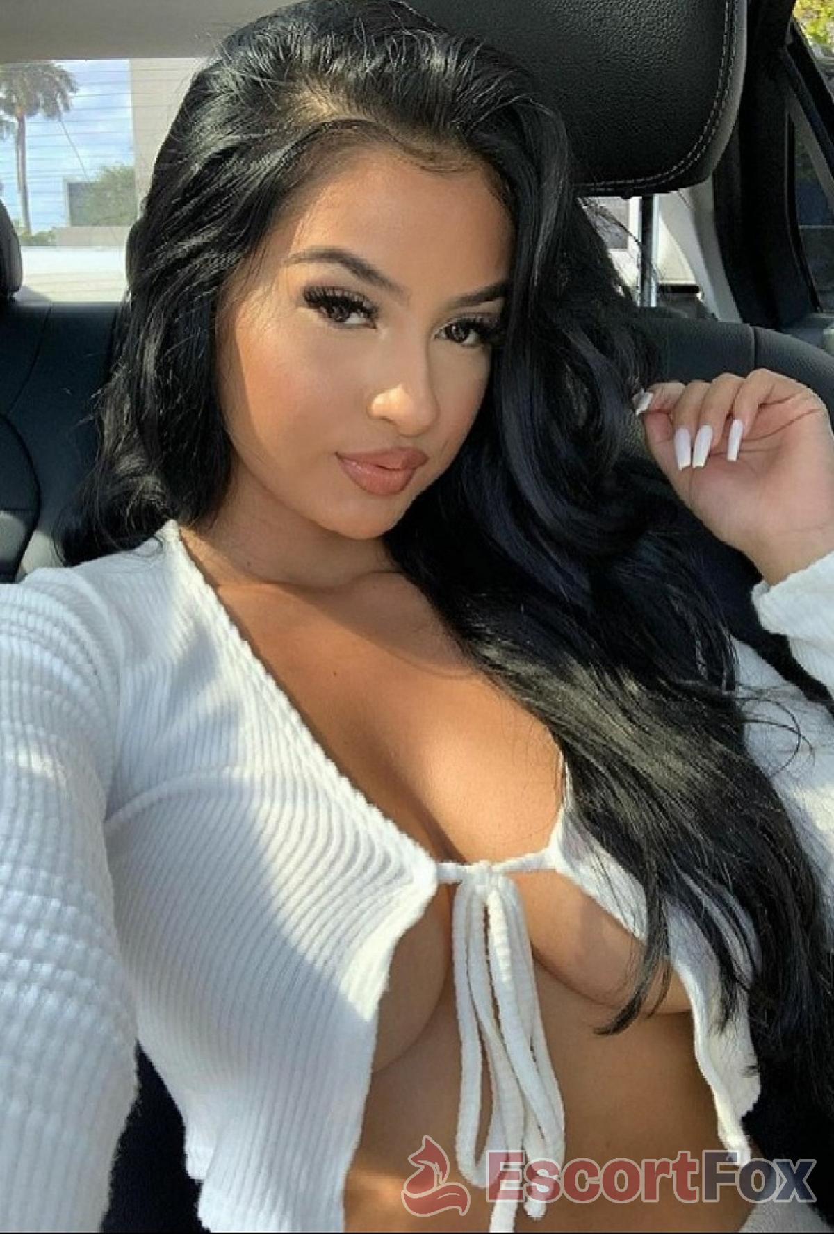 Laura Kenny — escort in Kuwait City