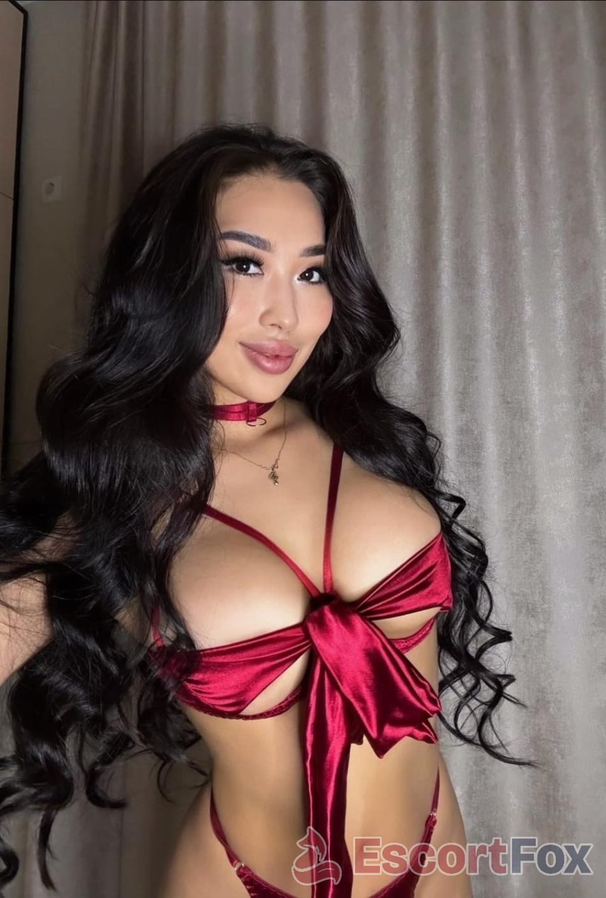 Aliiya — escort en Tokio