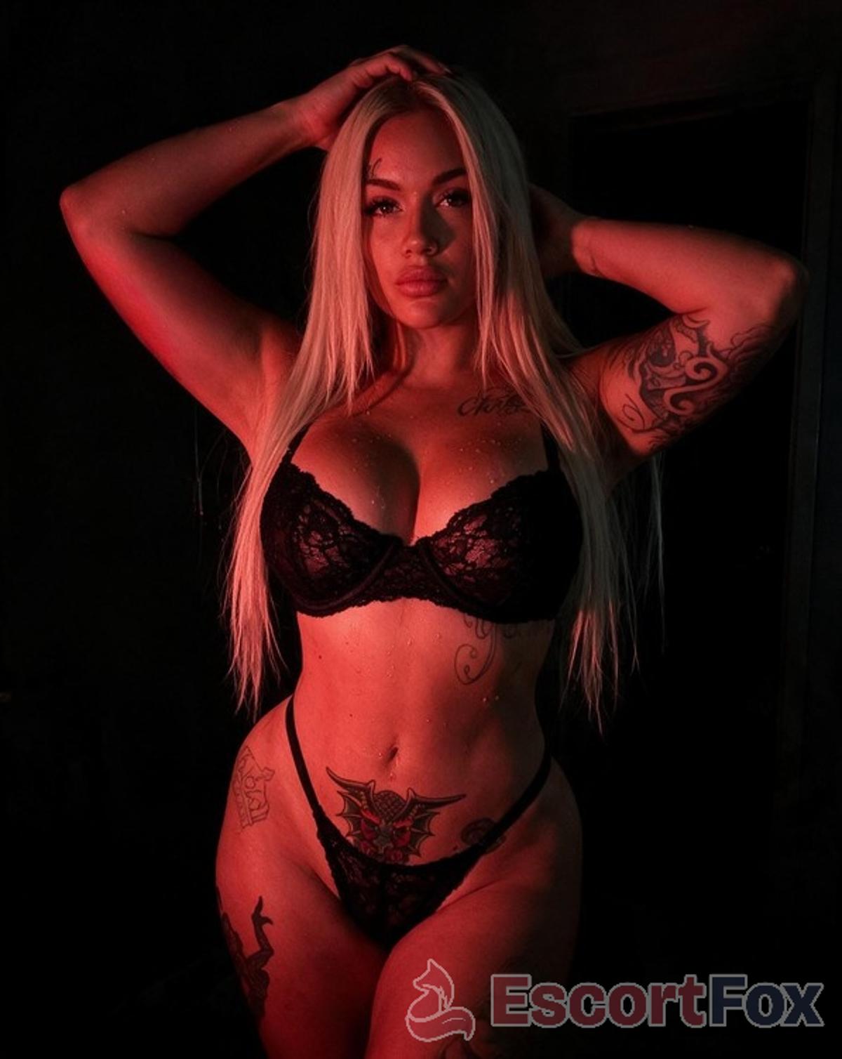 Blonde Barbie Xo — ескорт у місті Рено
