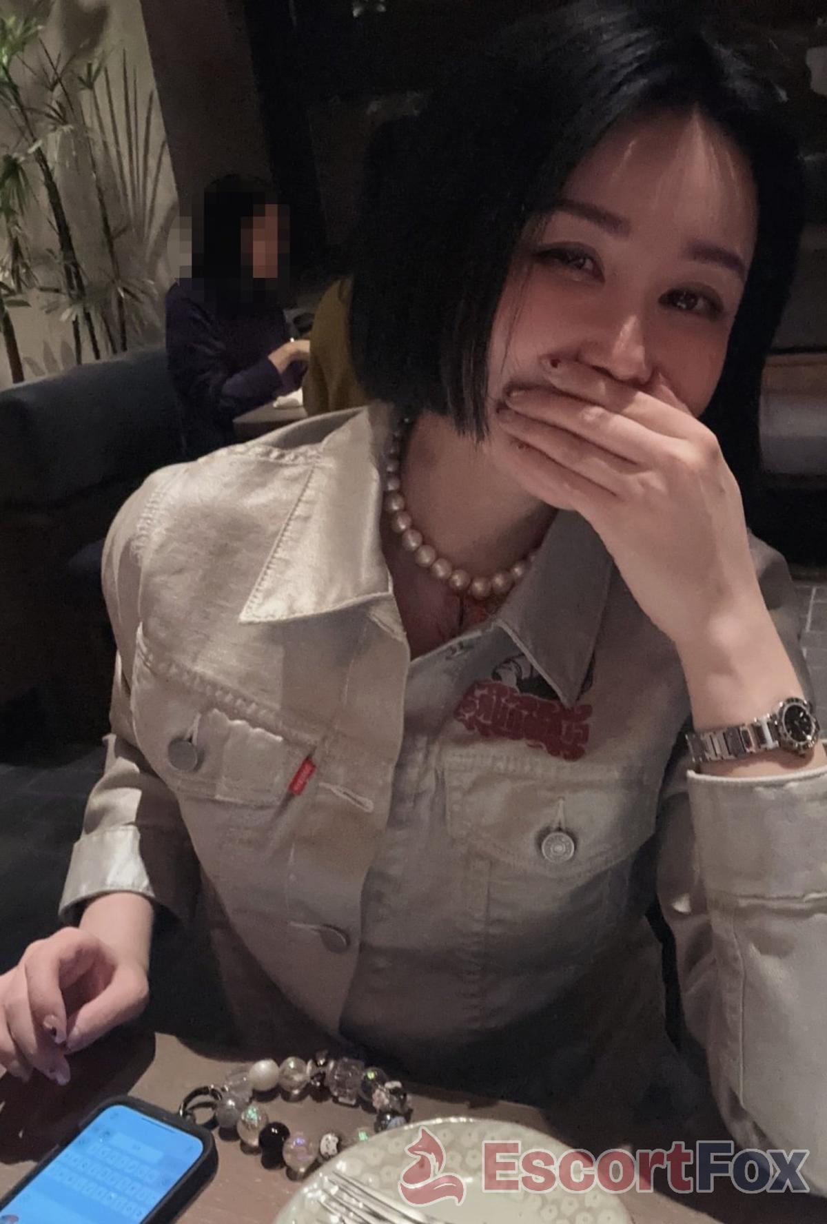 Lara — escort in Tokyo