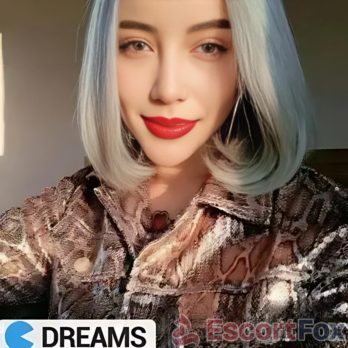 Saveria — Escort in Bangkok