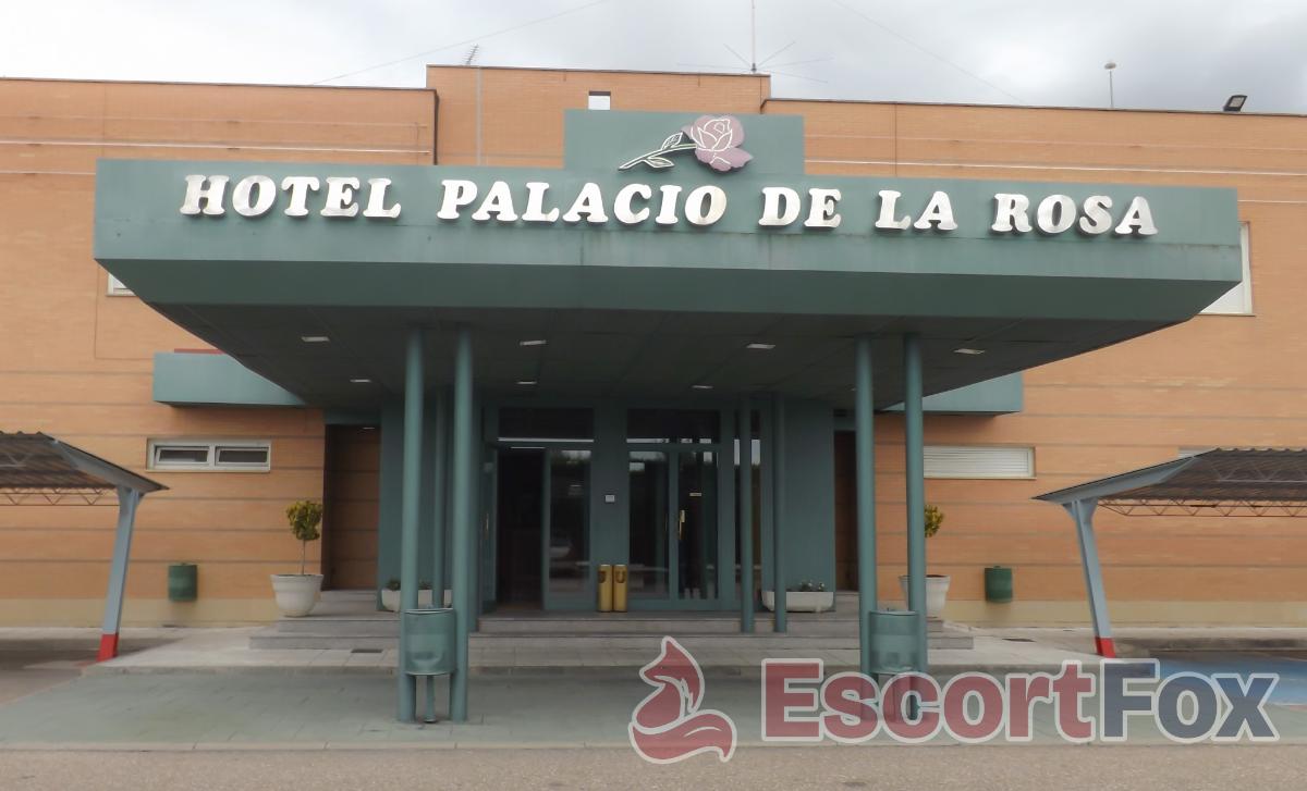 Palacio De La Rosa — erotický podnik v San Vicente del Palacio