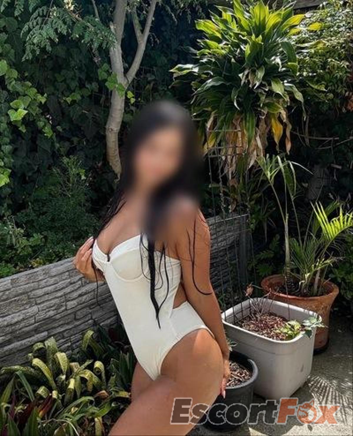 Cassie Ray — escort en Perth