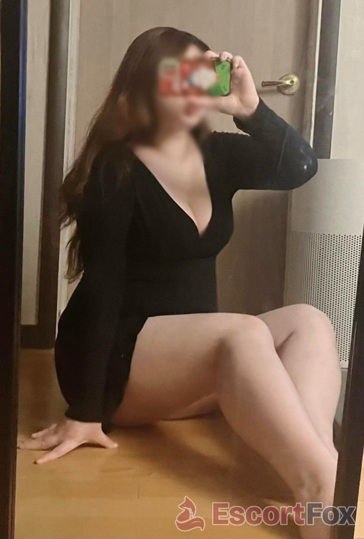 Dasom — escort in Seoul