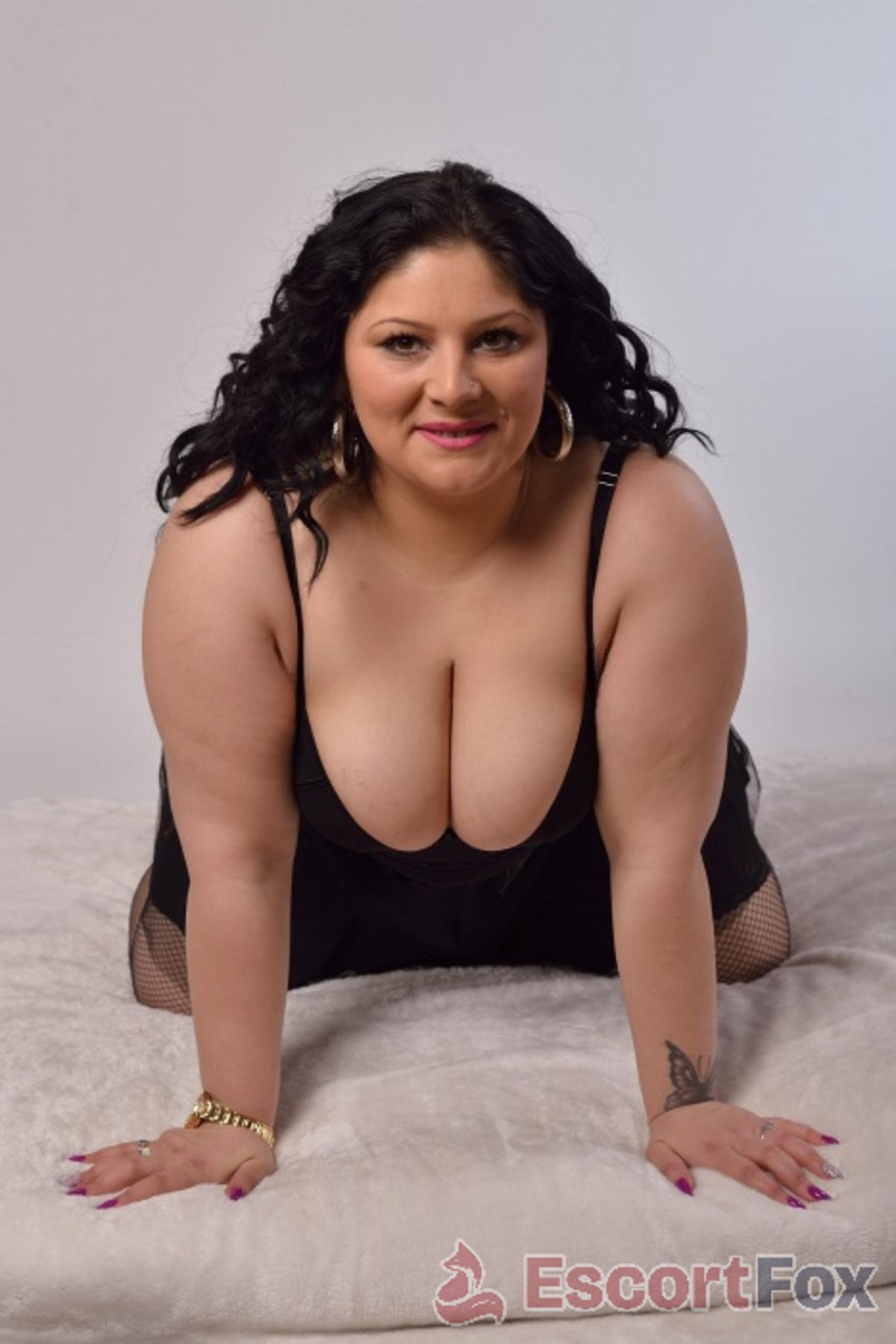Julia — eskort i Bukarest
