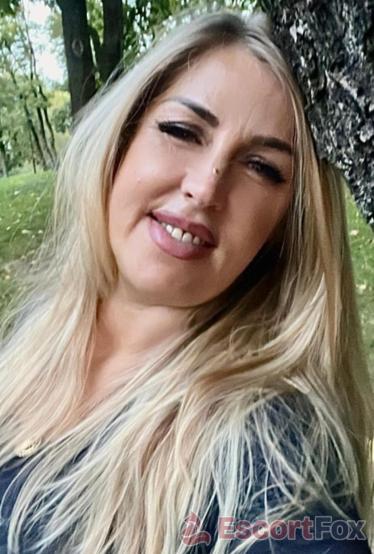 Laura — Klaipėda 에스코트
