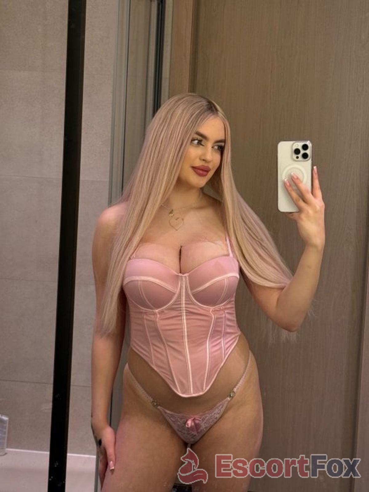 Amelia — escort in Tbilisi