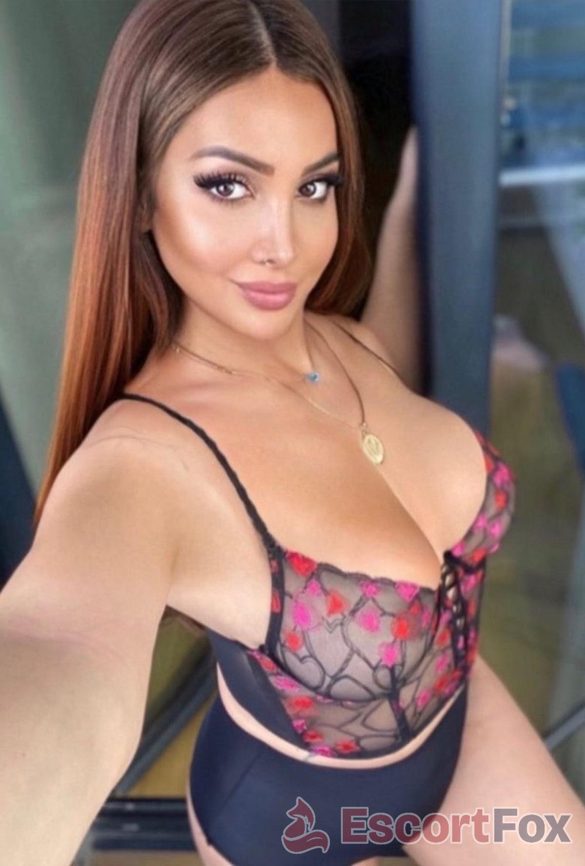 Kumsal — escort in Batumi