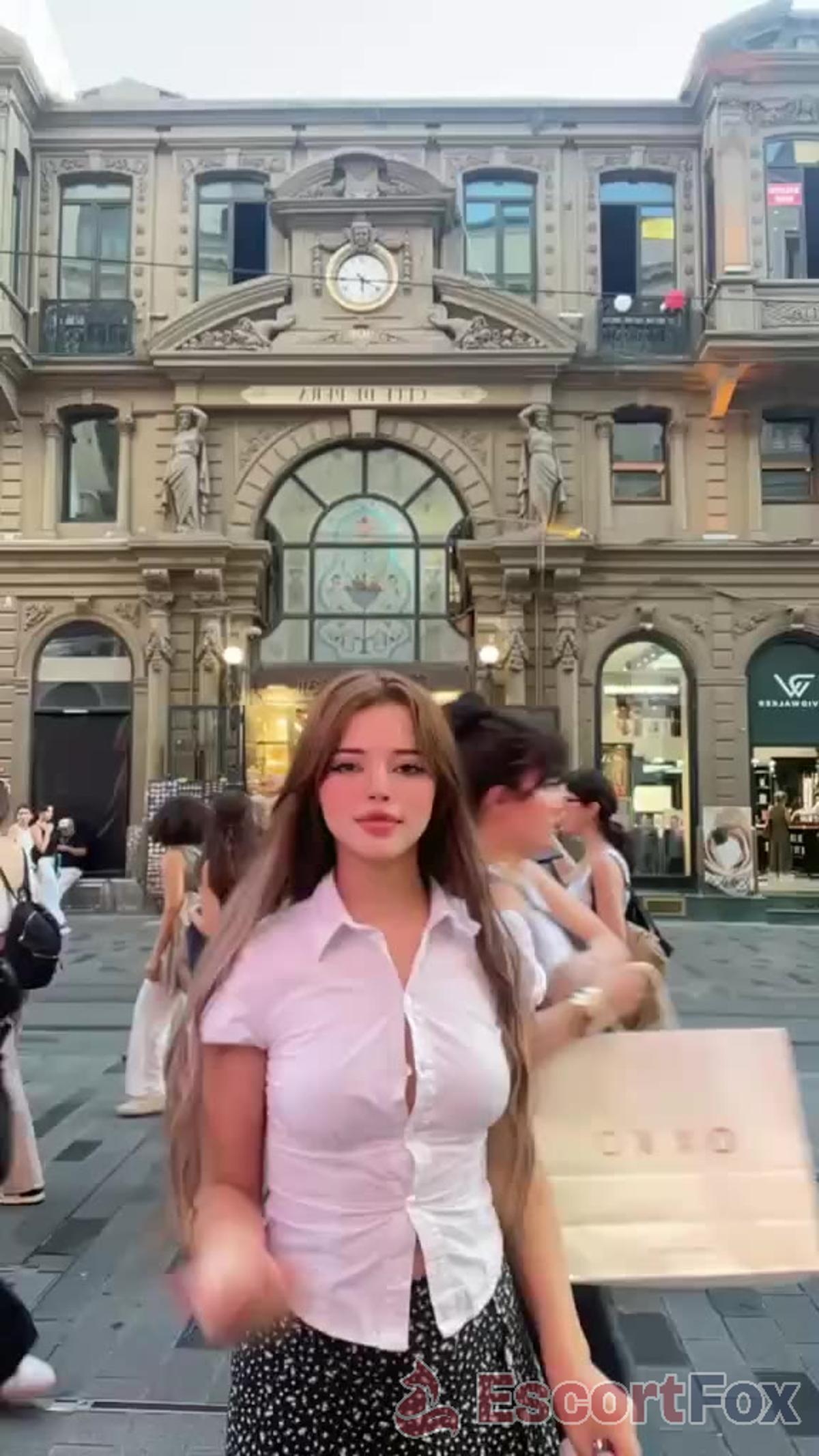 Wisal — İstanbul şehrinde eskort