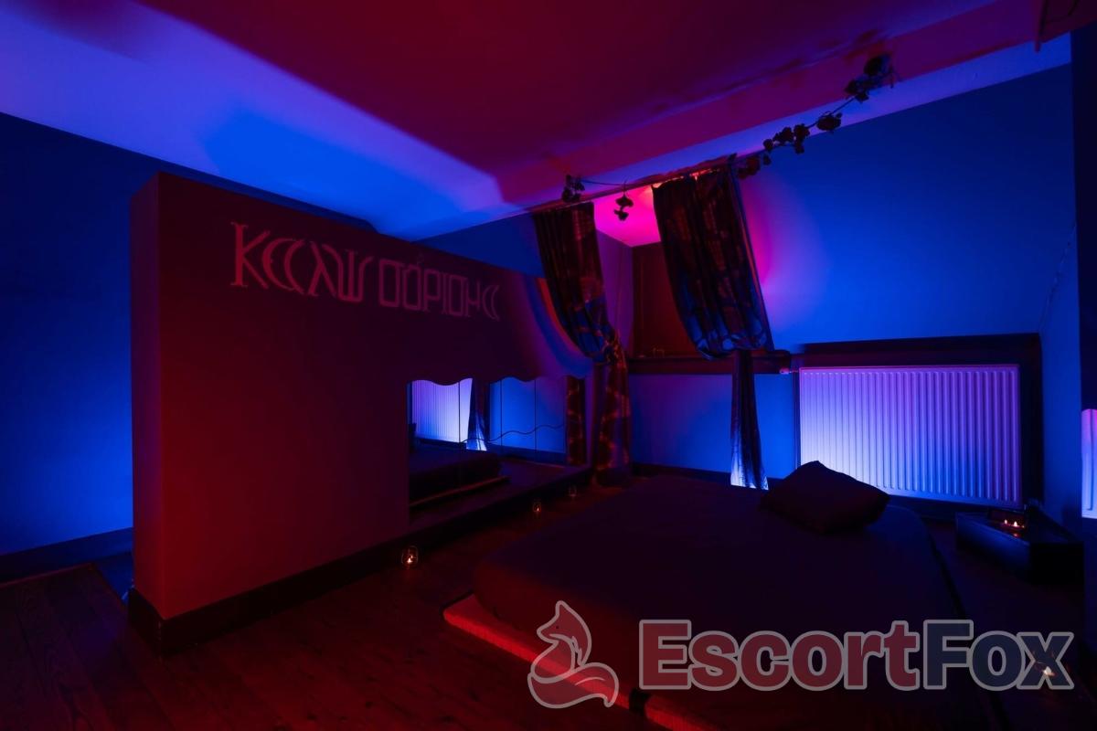 Massage Aphrodite — مكان إيروتيكي في بروكسل