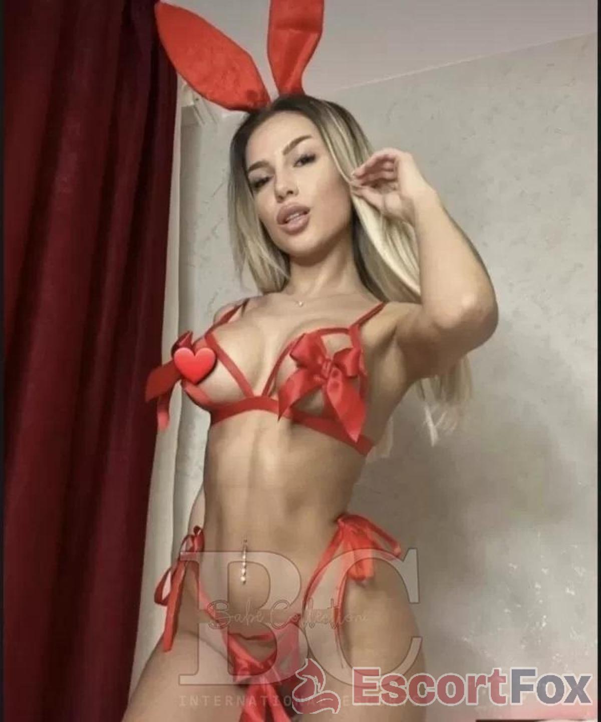Morena — escortă în Londra