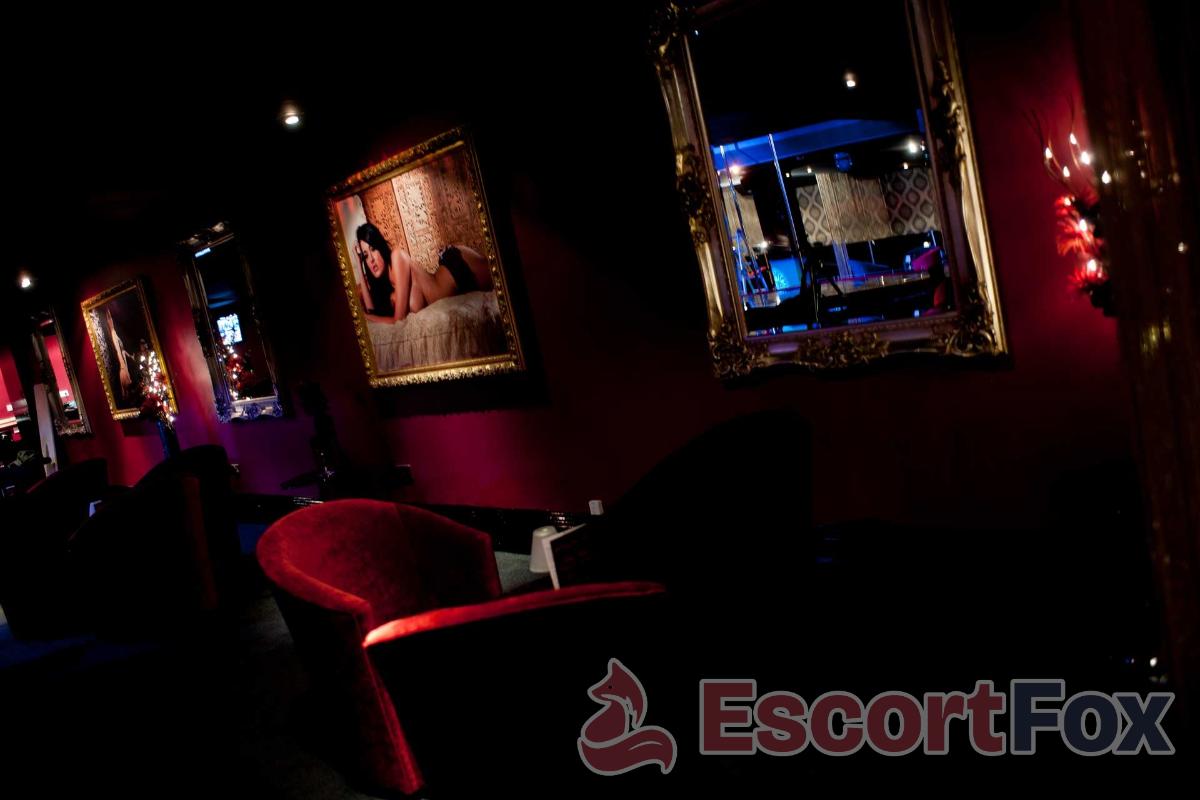 Playhouse Cardiff — Erotik-Location in Cardiff