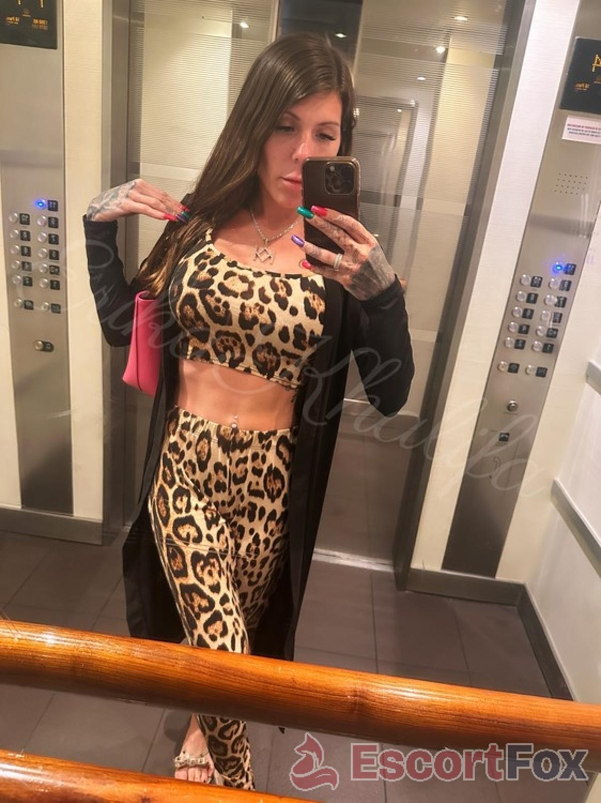 Erika Khalifa Love — eskorte i Glendale