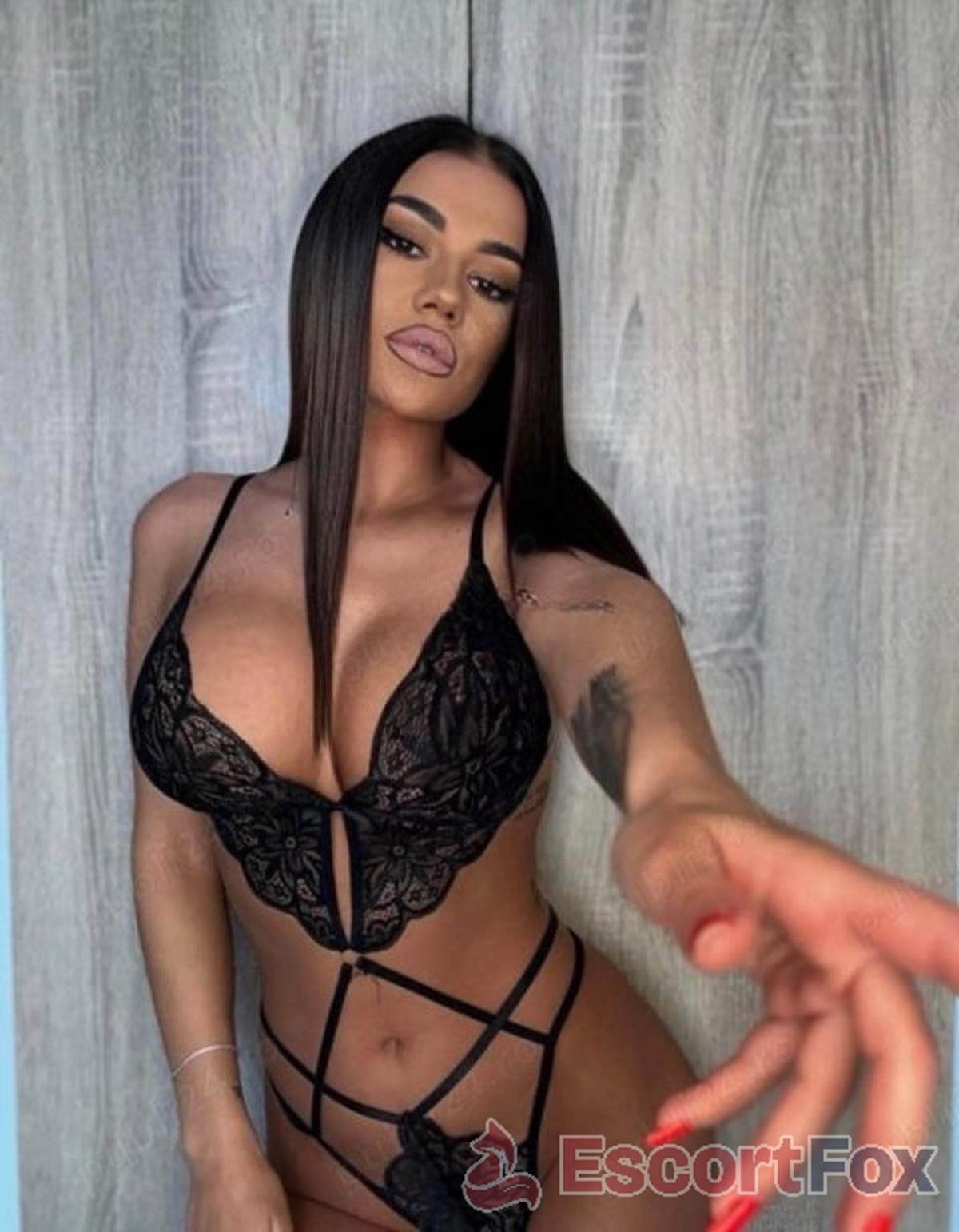 Ania — escort à Francfort